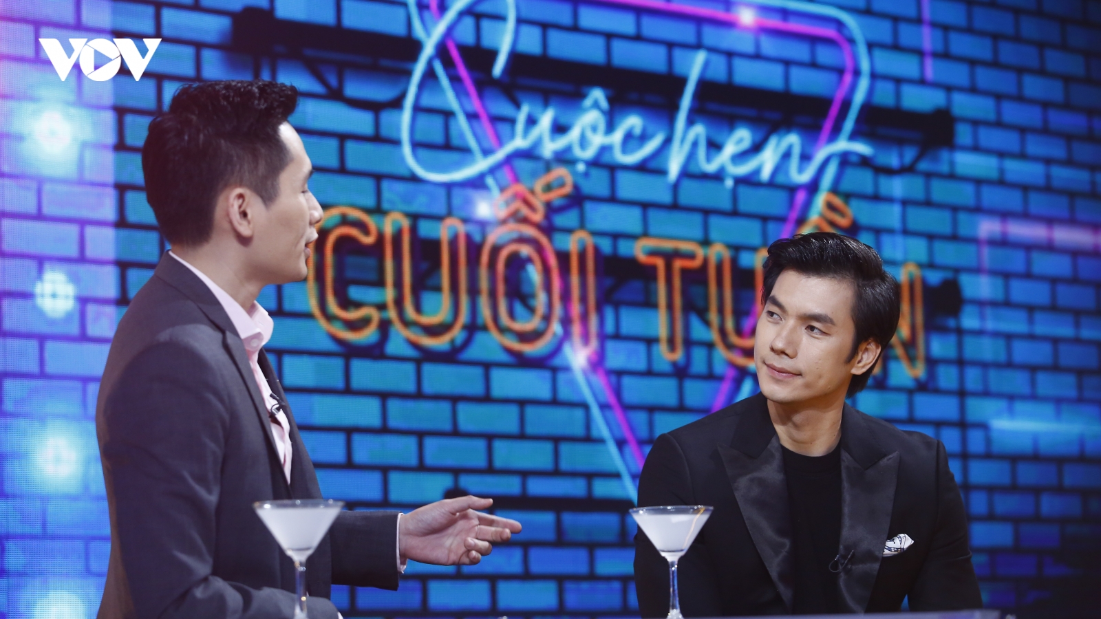 Nhan Phúc Vinh: "Tôi ế gần 2 năm rồi!"