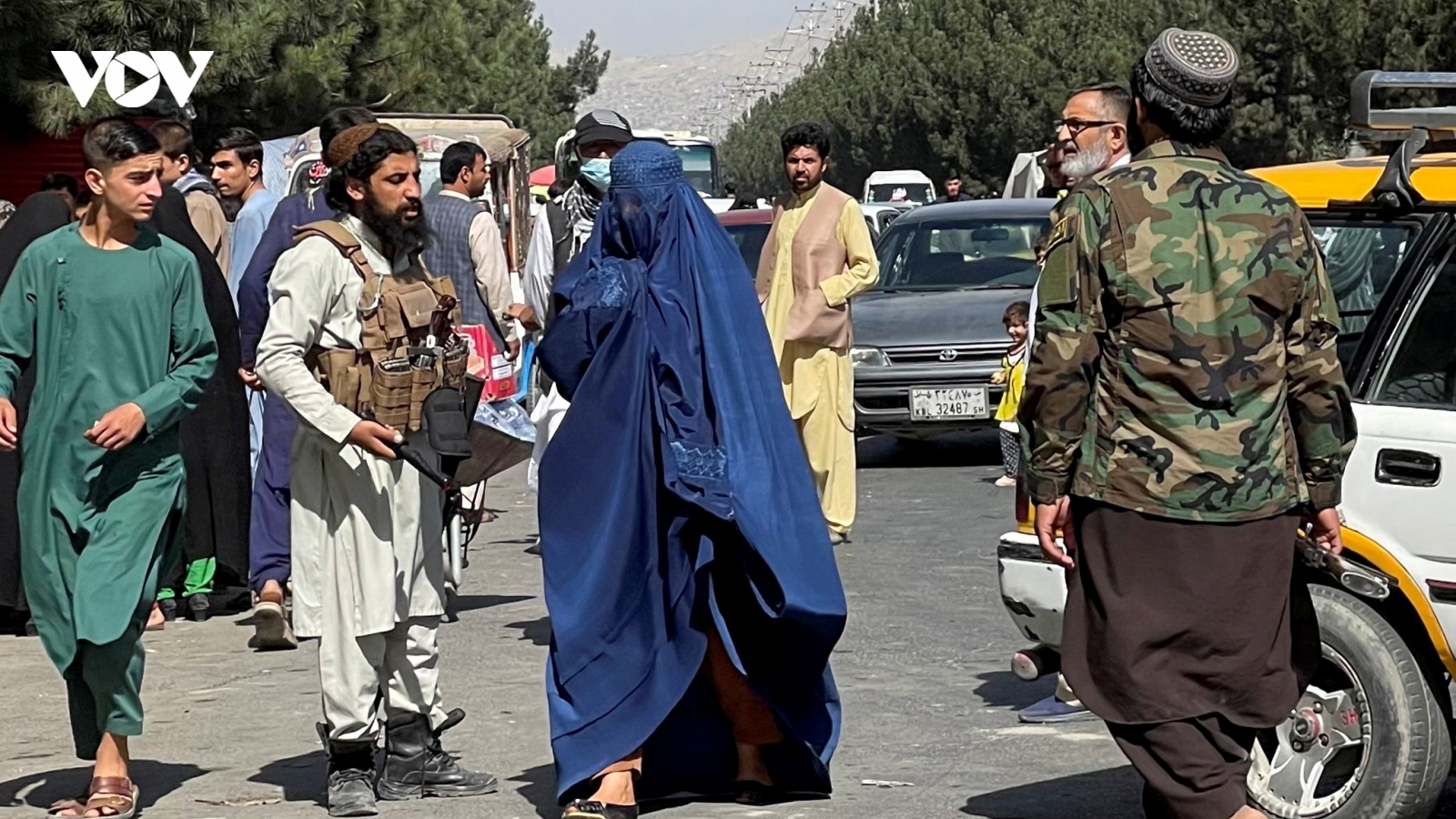 Cộng đồng quốc tế tiếp xúc Taliban bàn cách hỗ trợ người dân Afghanistan