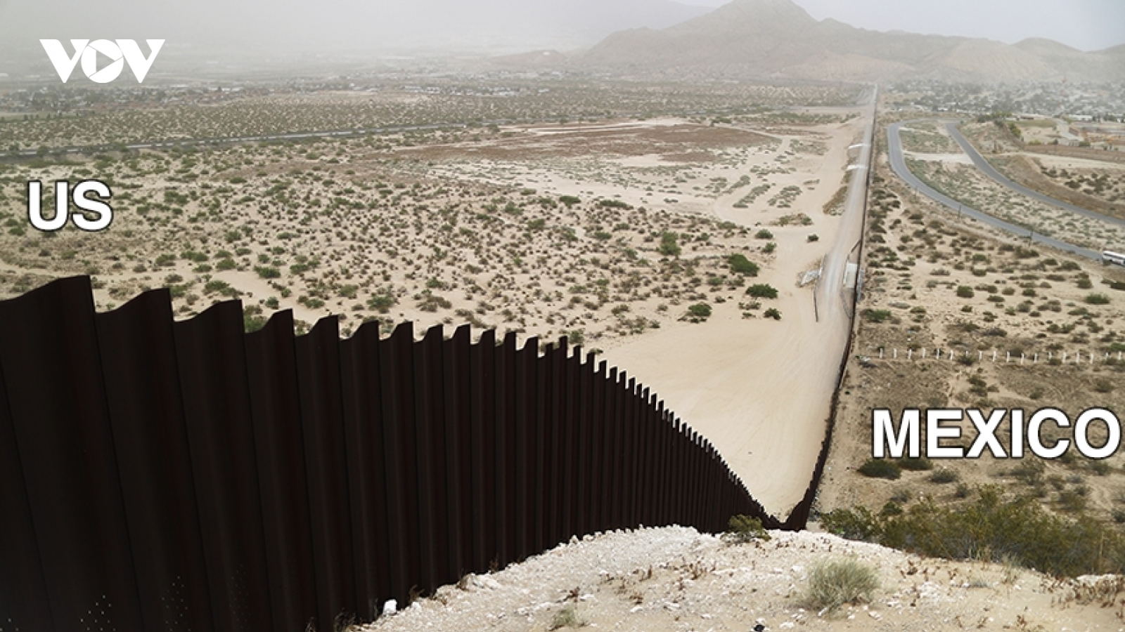 Mexico tạm đình chỉ trợ cấp giá xăng dầu tại khu vực giáp biên giới với Mỹ