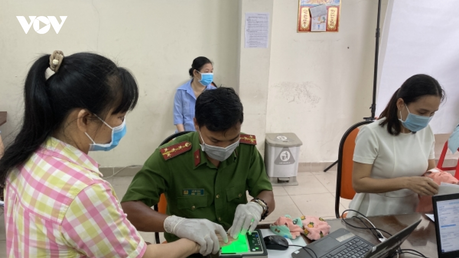 TP.HCM cấp căn cước công dân gắn chip trở lại 