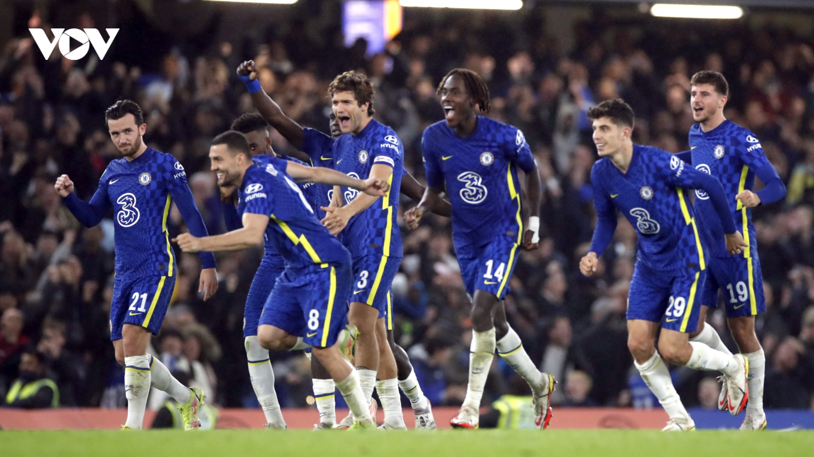 Vượt qua Southampton trong loạt luân lưu, Chelsea vào tứ kết Cúp Liên Đoàn Anh