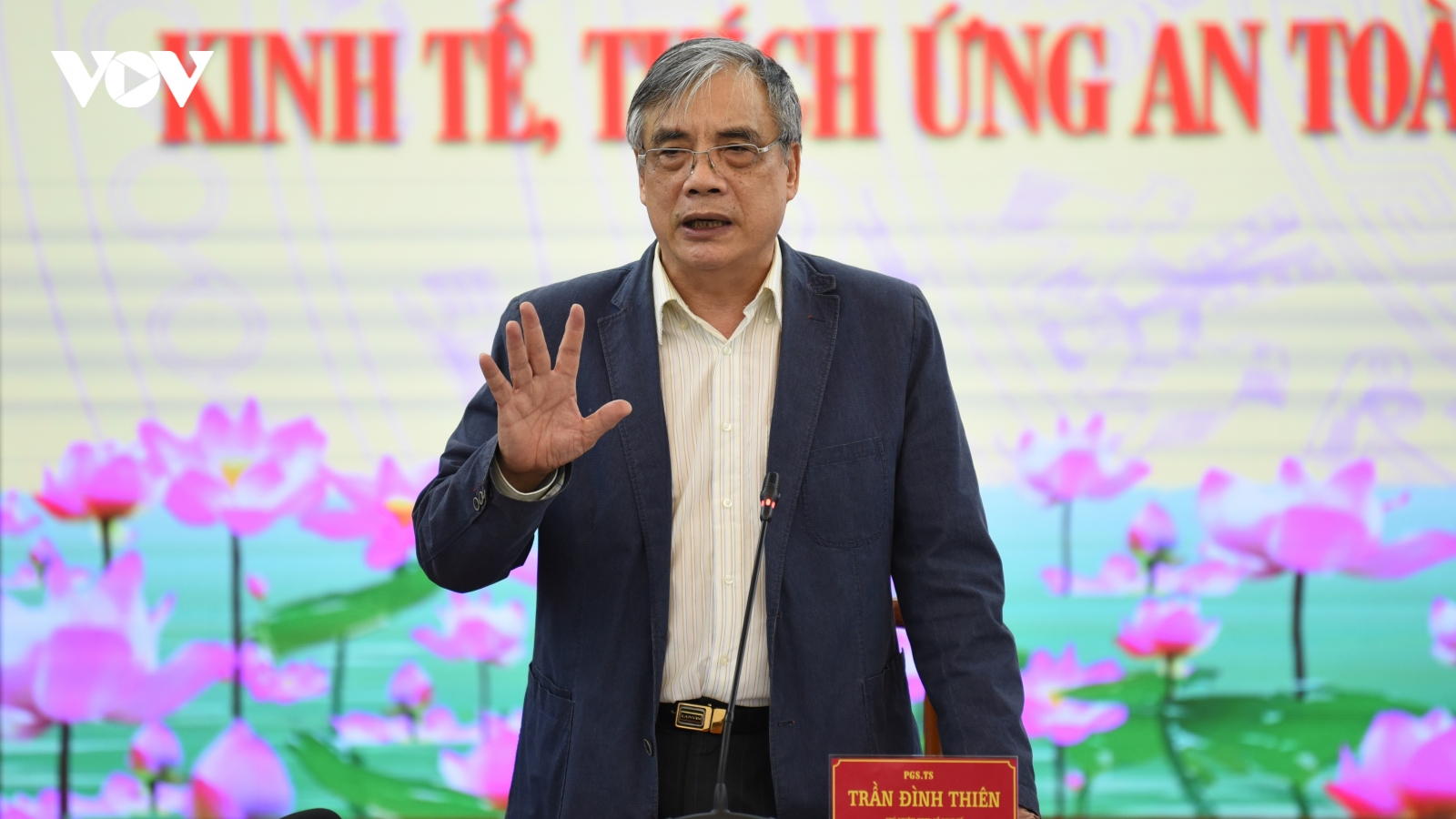 "Có chế tài nghiêm khắc với địa phương, cá nhân cố tình trì hoãn quy định của Chính phủ"