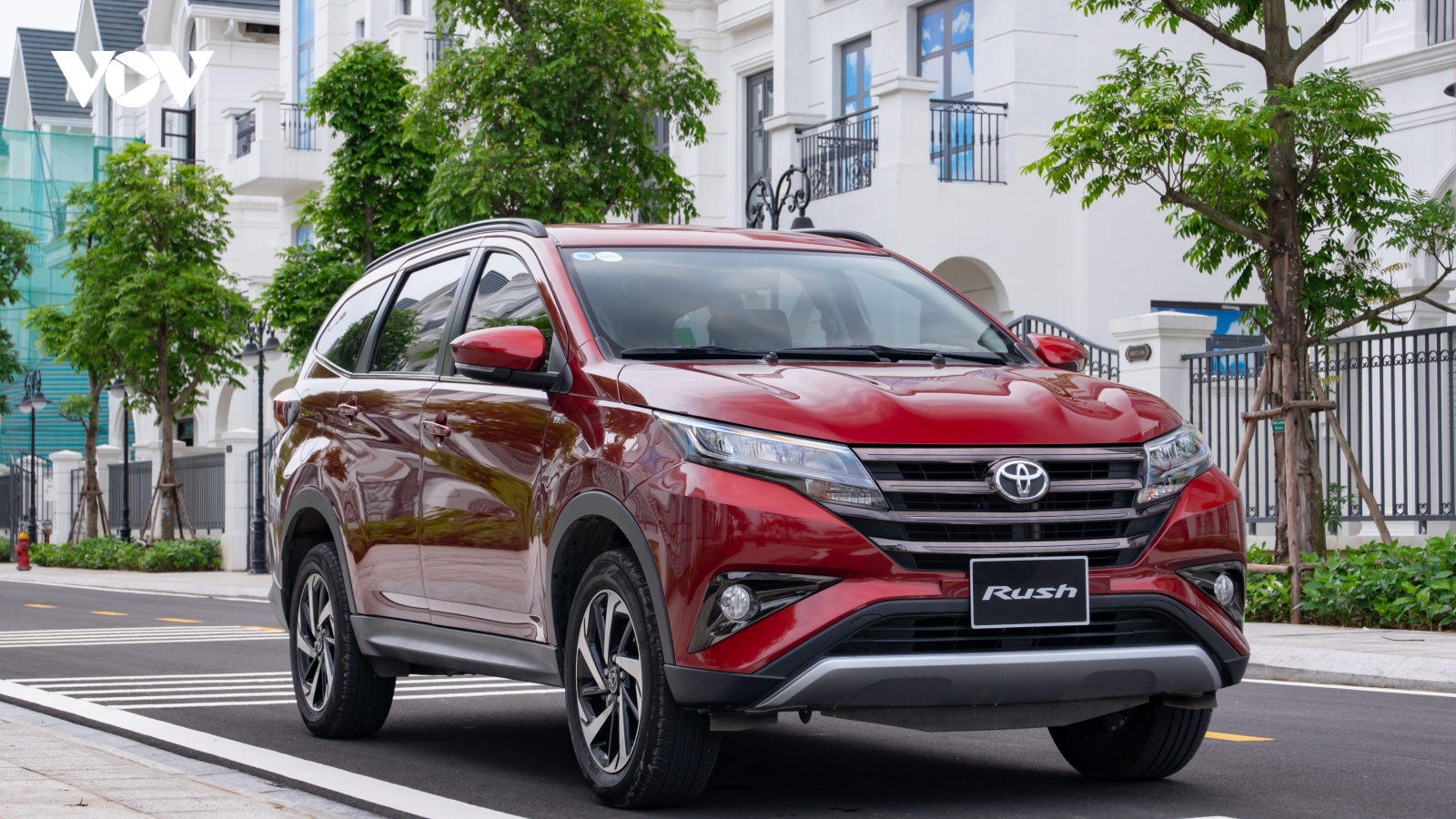 Toyota Rush - SUV đô thị 7 chỗ đáng cân nhắc khi lựa chọn xe cho gia đình