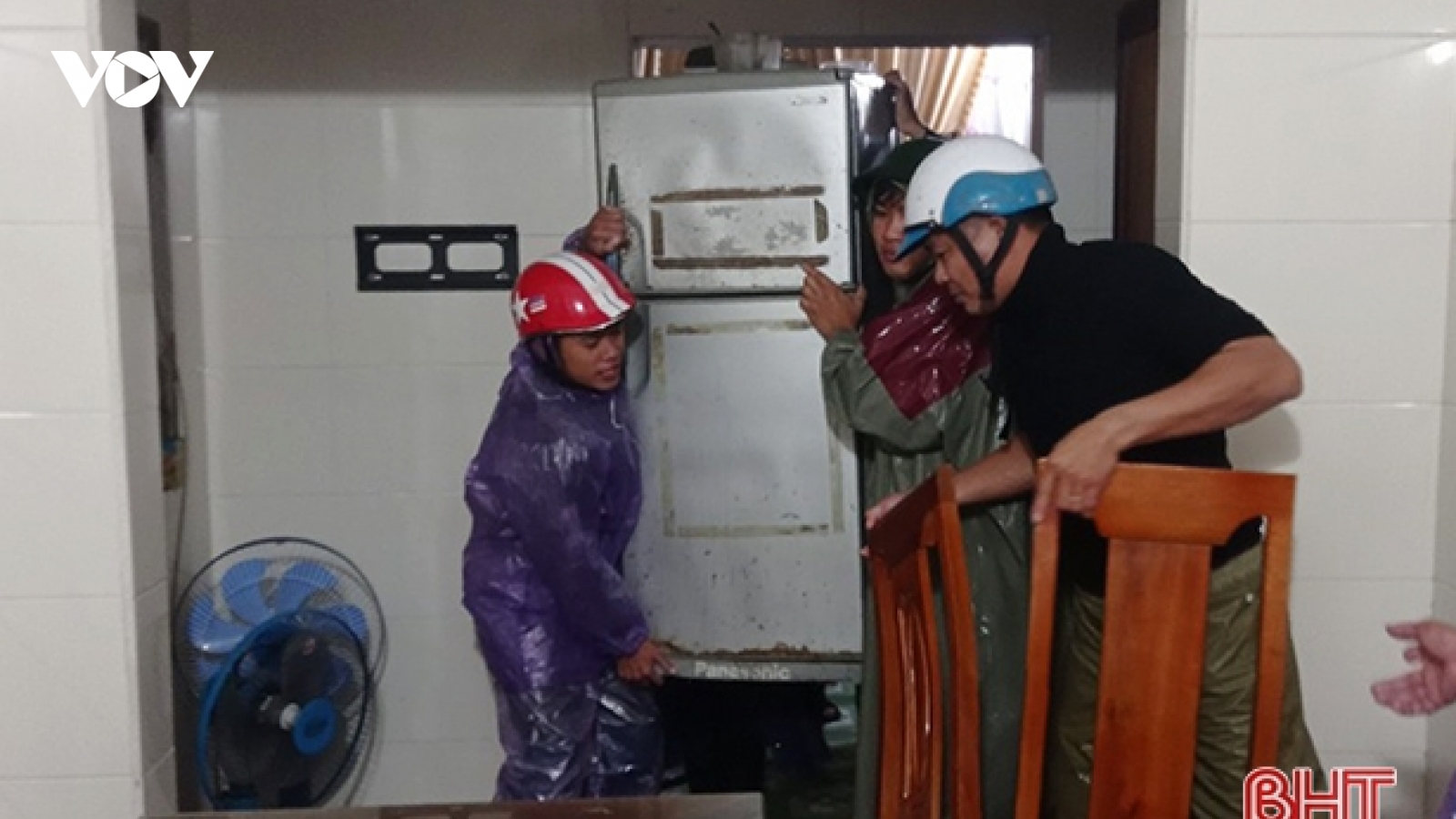Nhiều vùng ngập, hơn 22.000 học sinh ở Hà Tĩnh phải nghỉ học