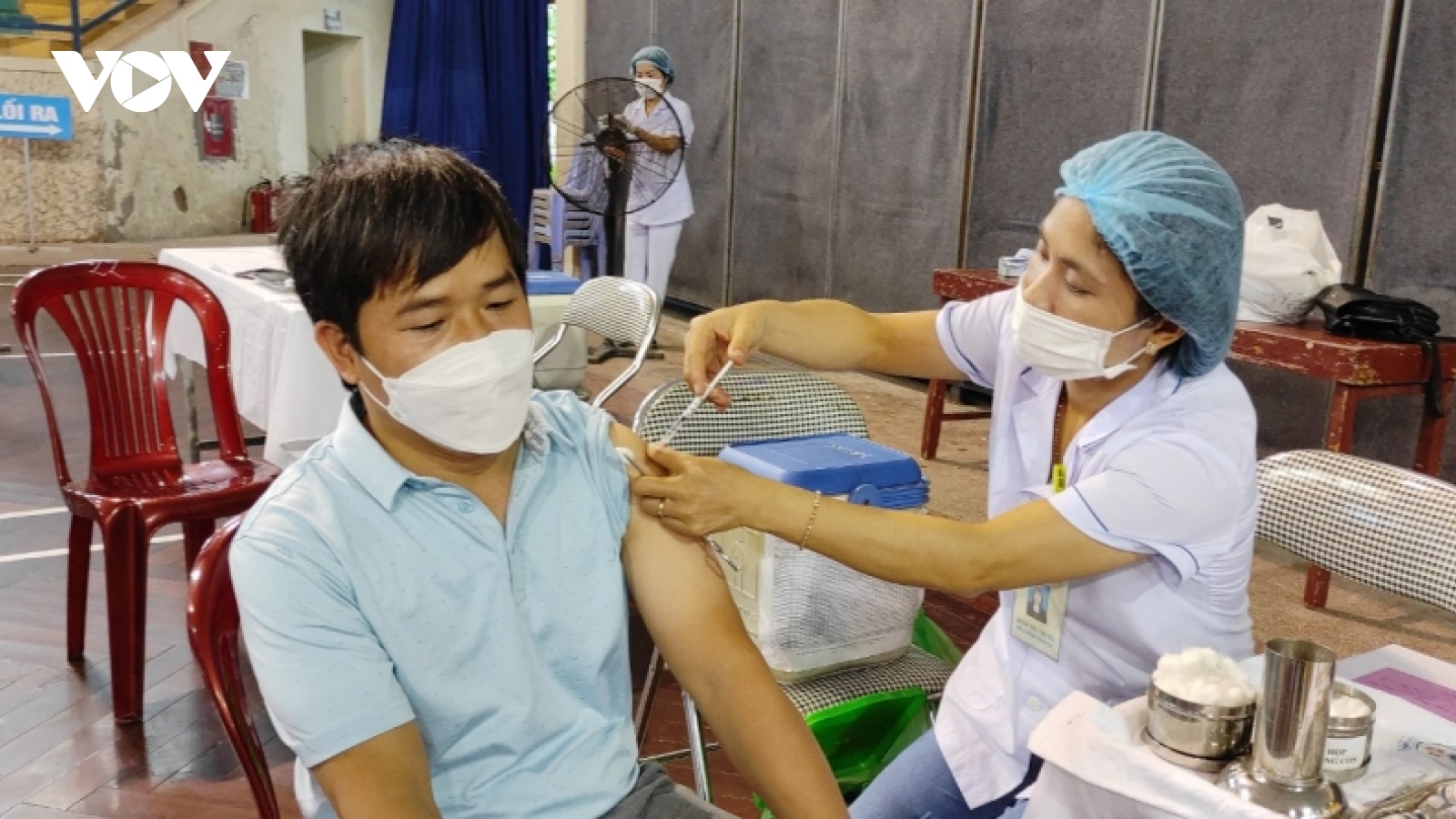 Từ 2-4/10, lái xe ngoại tỉnh chở hàng đến Hải Phòng sẽ được tiêm vaccine ngừa COVID-19