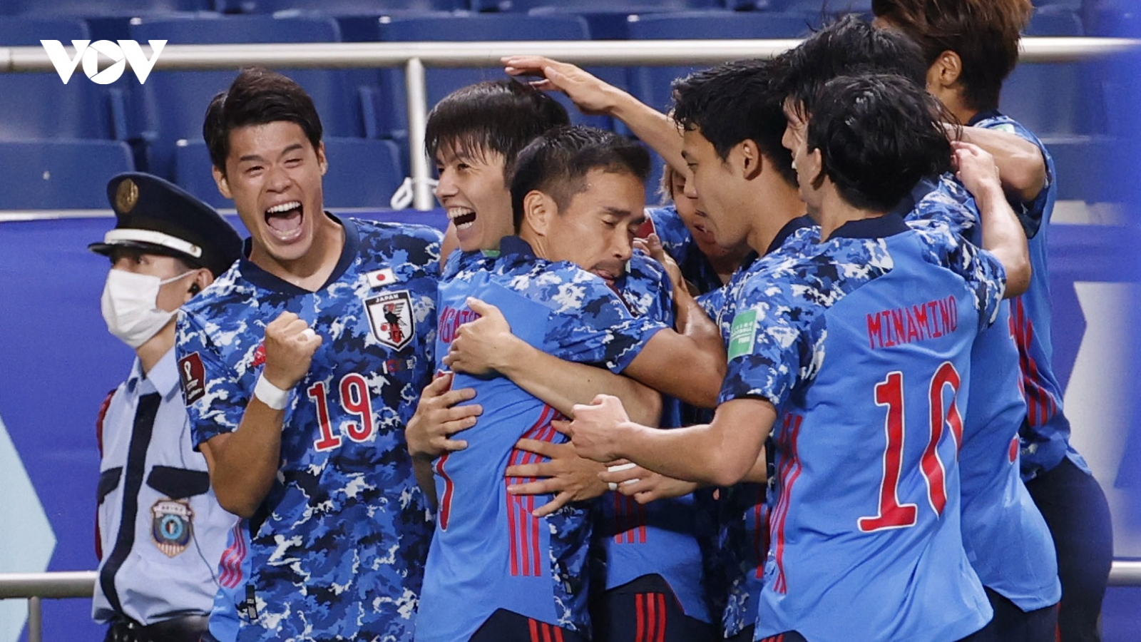 Thắng nhọc Australia, Nhật Bản giải tỏa áp lực ở vòng loại World Cup 2022