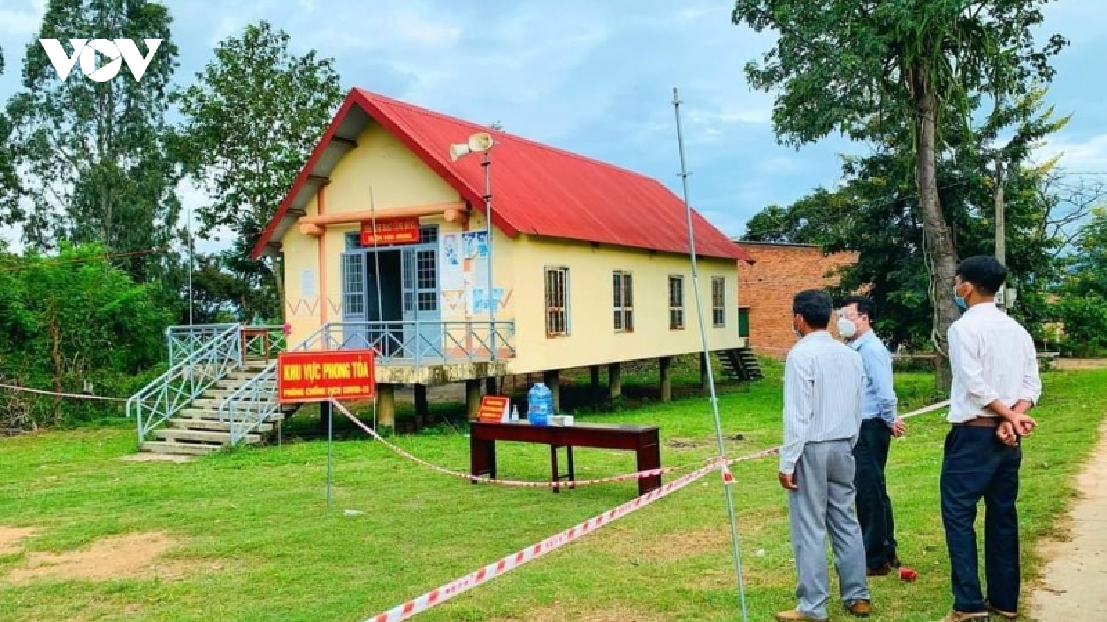 Krông Pách (Đắk Lắk) đa dạng hình thức cách ly người về từ các tỉnh phía Nam
