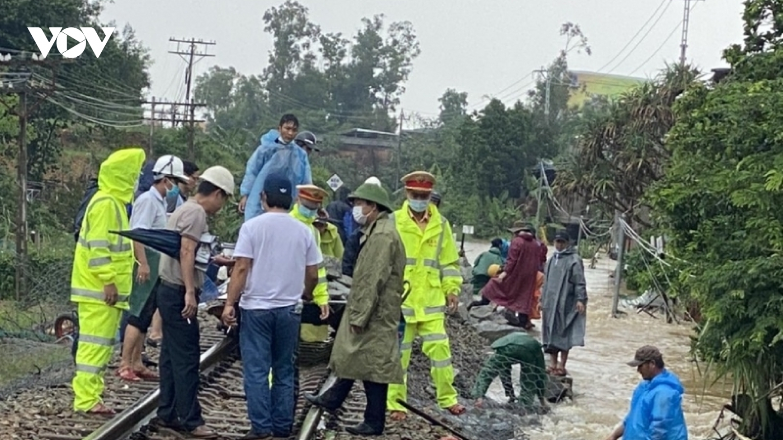 Quảng Ngãi tập trung khắc phục thiệt hại, chuẩn bị ứng phó đợt mưa lũ mới