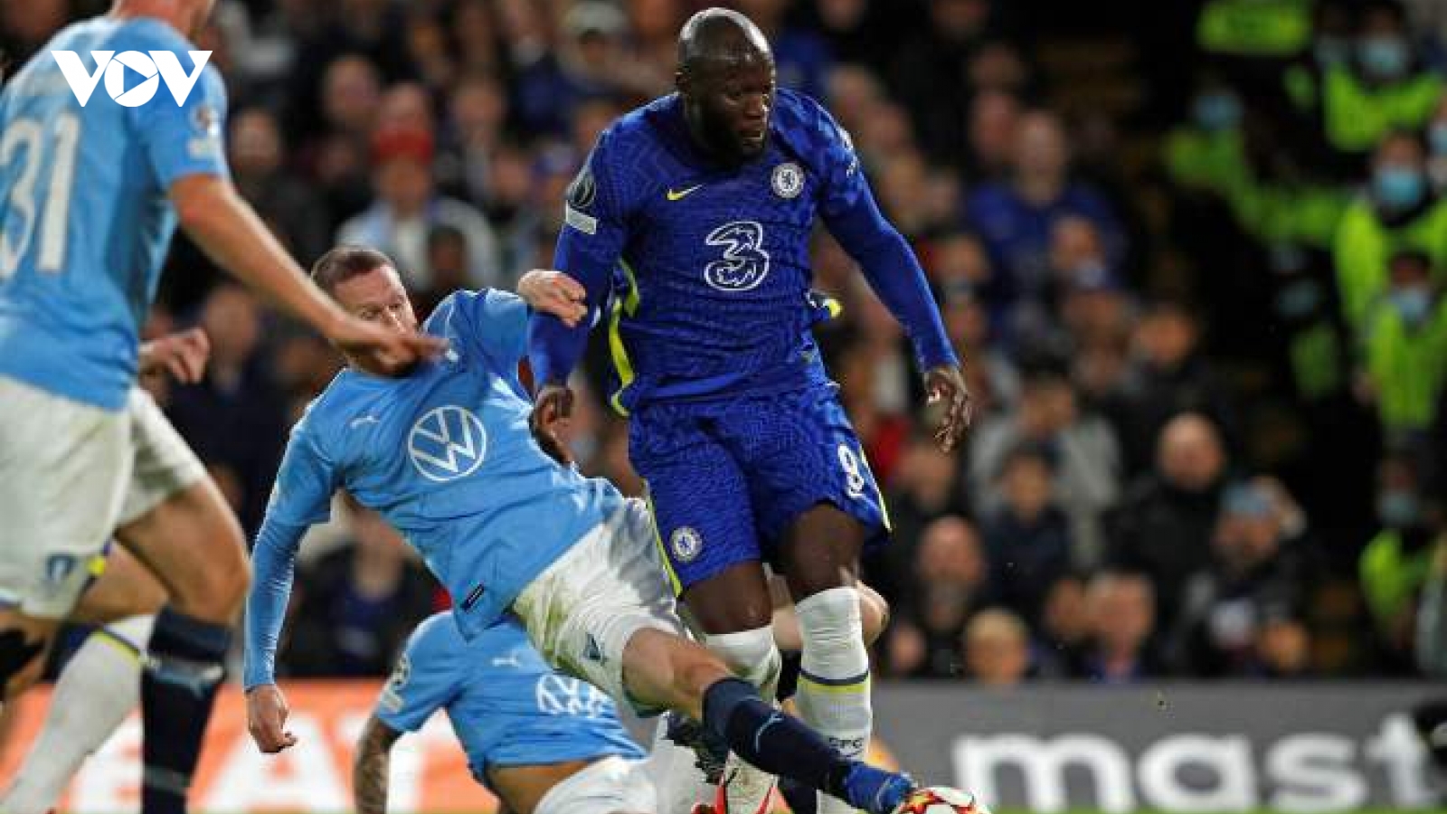 Chelsea có thể mất Lukaku hết tháng 10