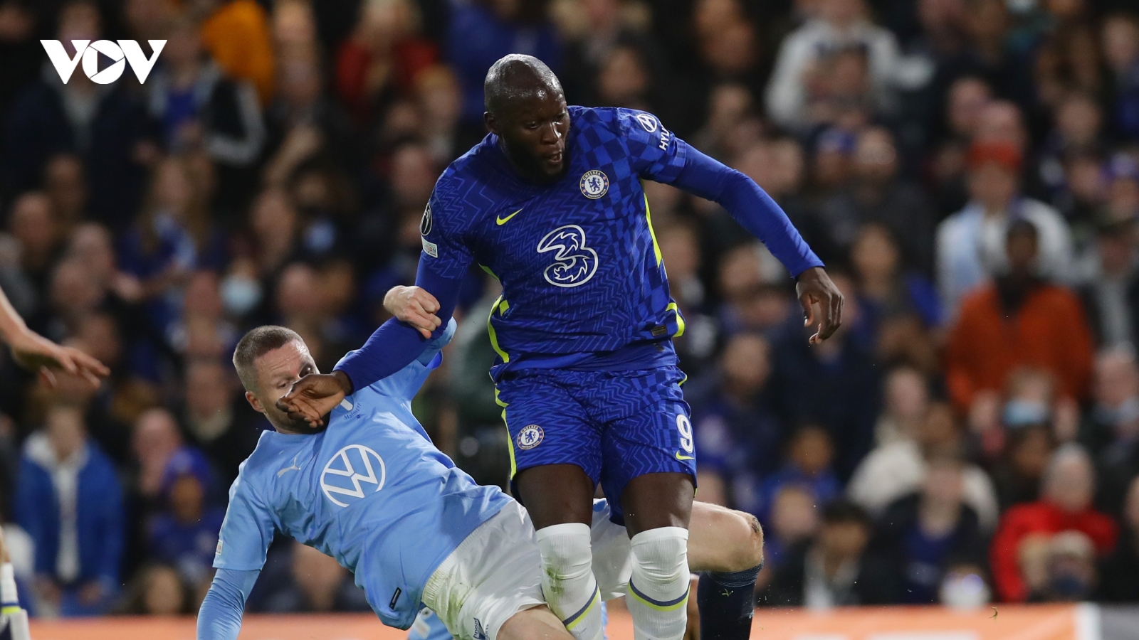 Chelsea đối mặt lịch thi đấu "khủng khiếp" đầu năm 2022