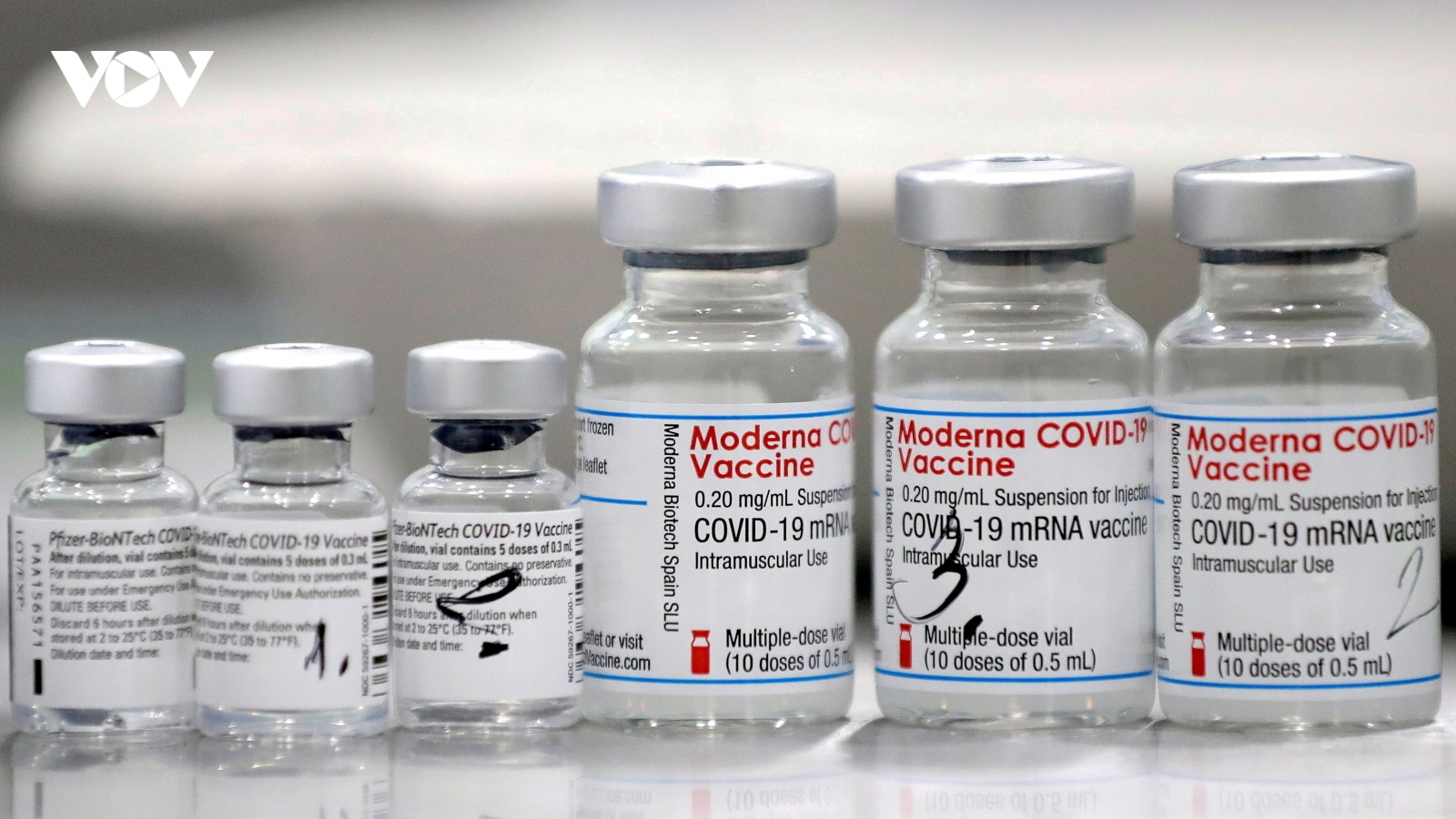 Moderna tuyên bố vaccine ngừa Covid-19 của mình an toàn đối với trẻ em từ 6 tới 11 tuổi