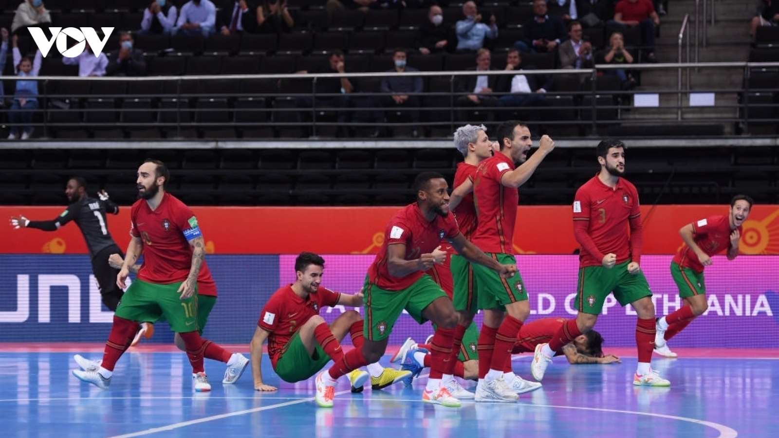 Thắng kịch tính Kazakhstan, Bồ Đào Nha lần đầu vào chung kết Futsal World Cup