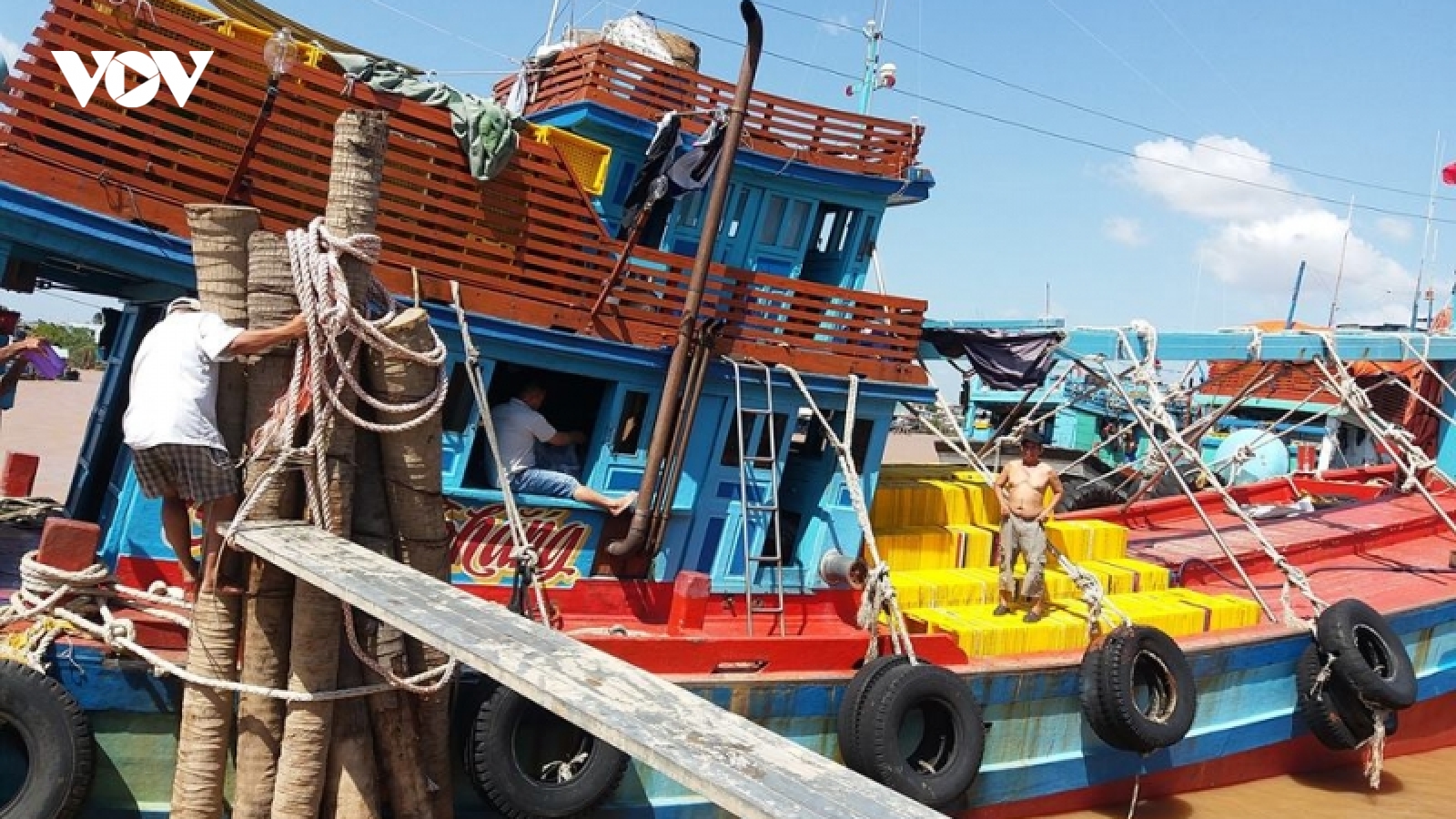 Tiền Giang, Bến Tre xử lý nghiêm tàu cá vi phạm, nỗ lực gỡ “thẻ vàng” IUU