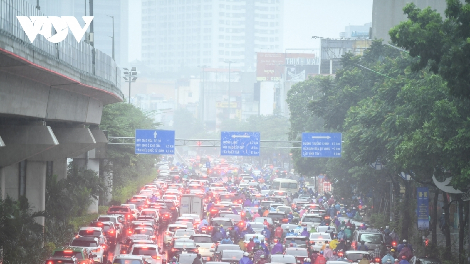 Hà Nội lên kế hoạch thu phí ô tô vào nội đô vào năm 2024