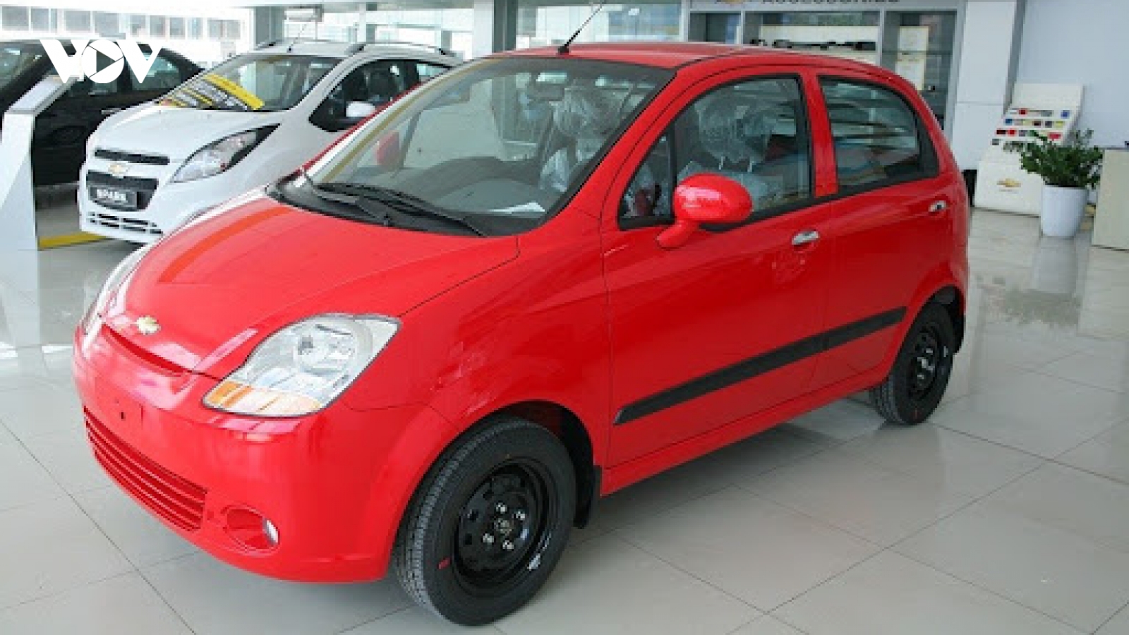 VinFast triệu hồi gần 3.000 xe Chevrolet Spark Van