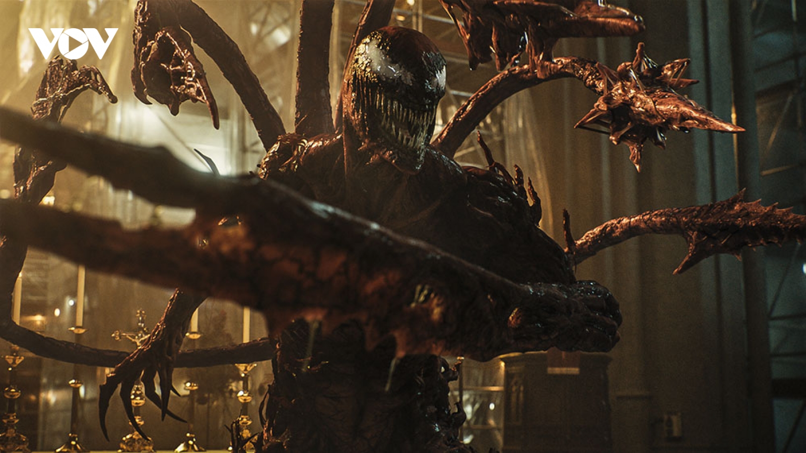 Sau 5 lần dời lịch, bom tấn "Venom 2" ước tính thu về 50 triệu USD tuần đầu ra mắt