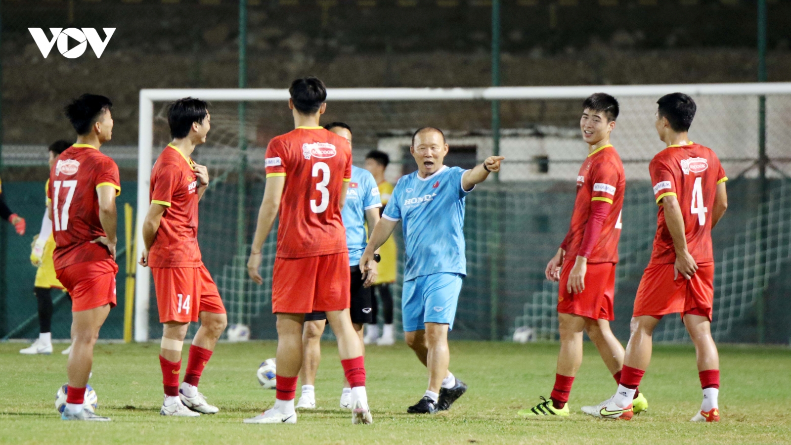 Trò cưng chấn thương, HLV Park Hang Seo lại thêm lo lắng