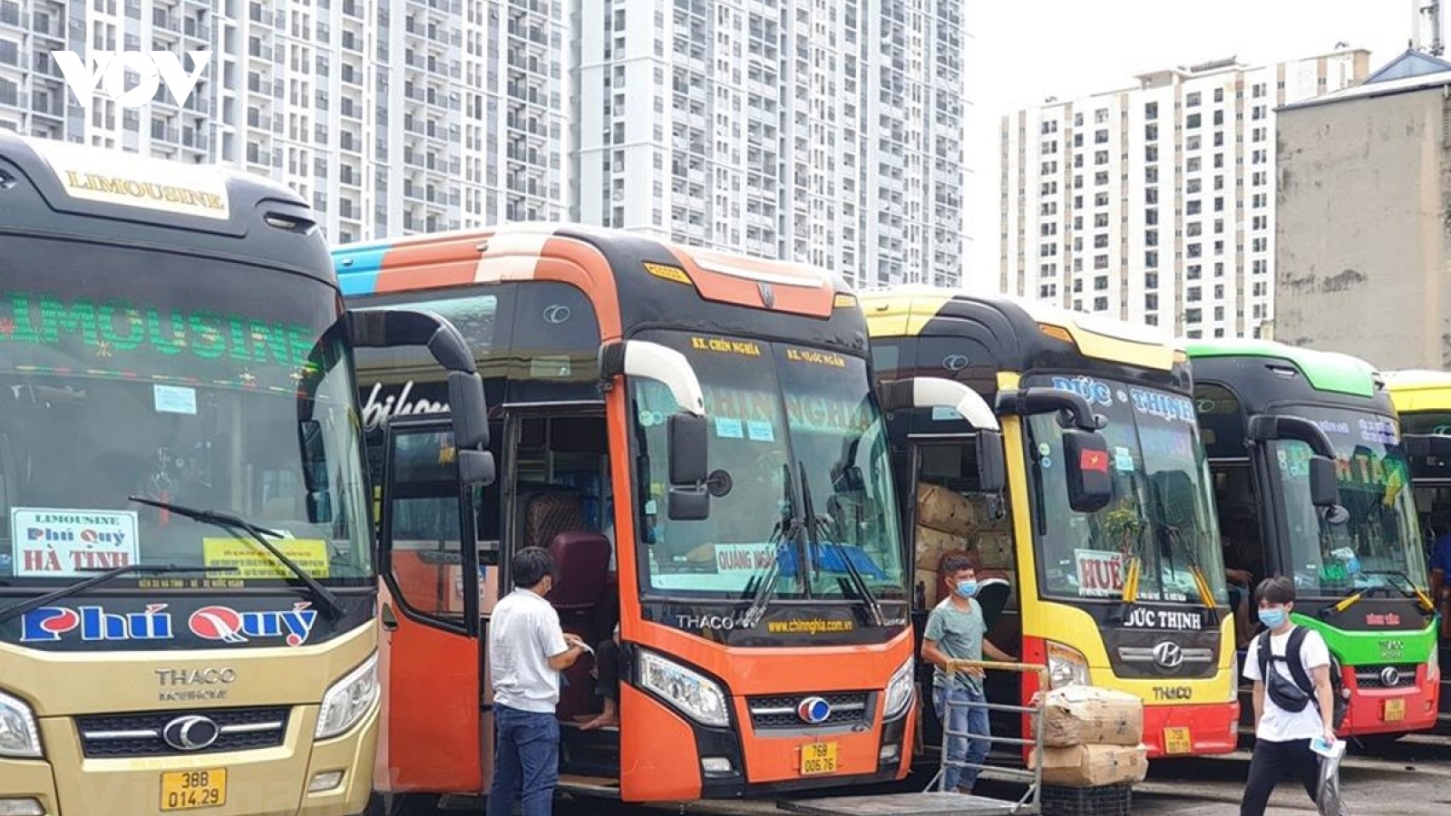 Bộ GTVT thí điểm mở lại vận tải xe khách liên tỉnh từ ngày 13/10