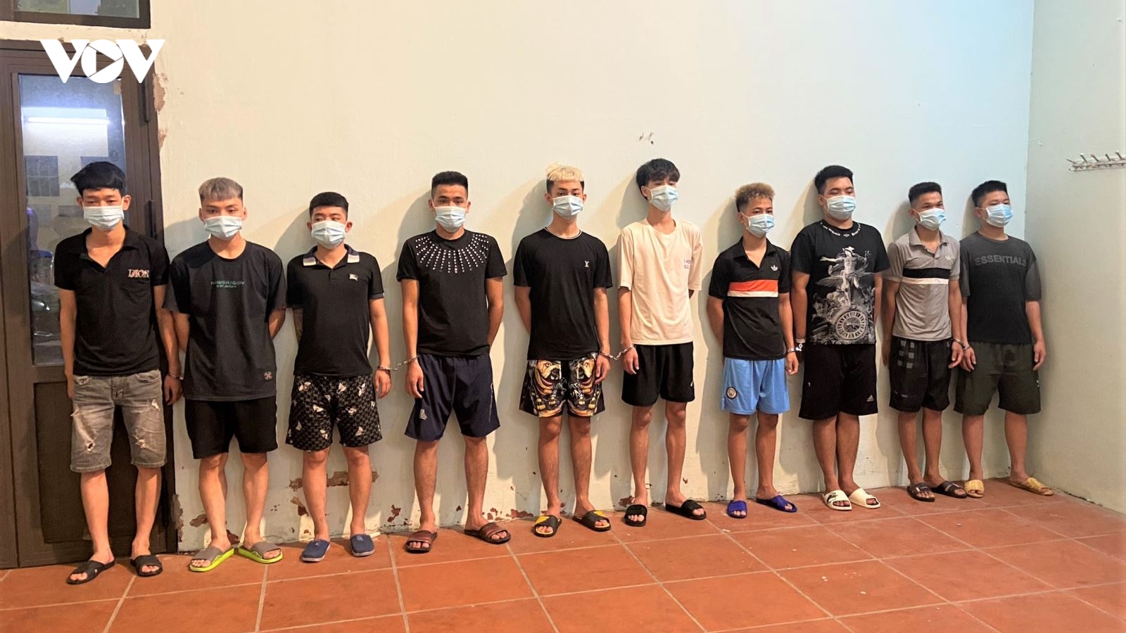 Mâu thuẫn khi đi thang máy, nam công nhân rủ thêm bạn ra tay giết người