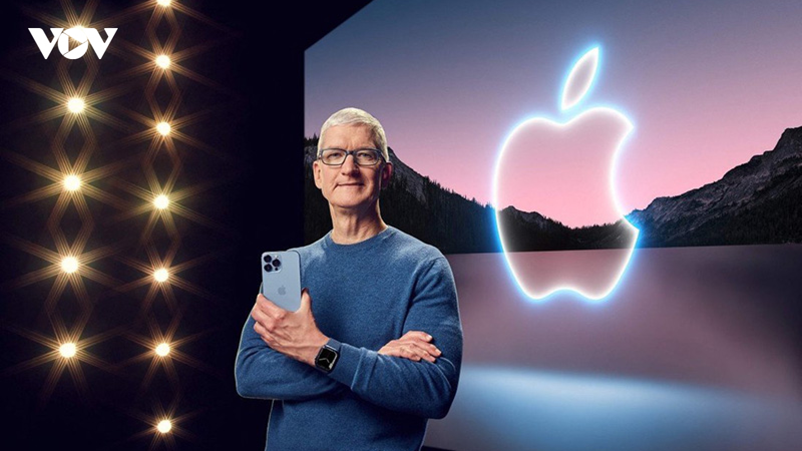 CEO Apple nói gì về việc tải ứng dụng “từ bên ngoài”?