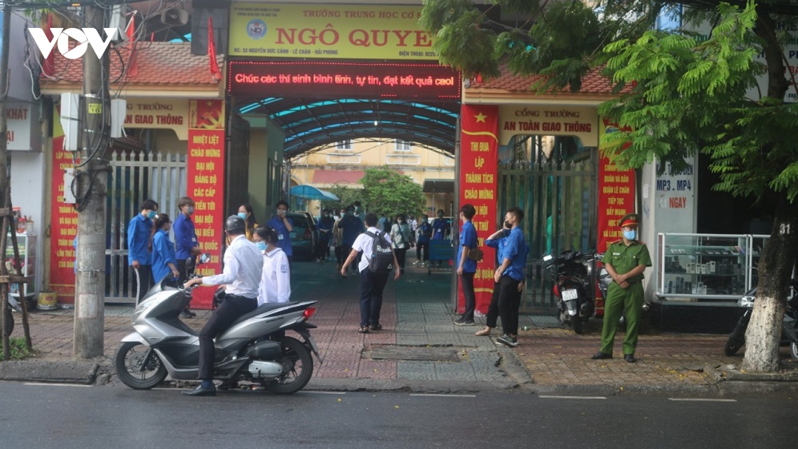 Bắt tạm giam hiệu trưởng và kế toán trường THCS Ngô Quyền (Hải Phòng)