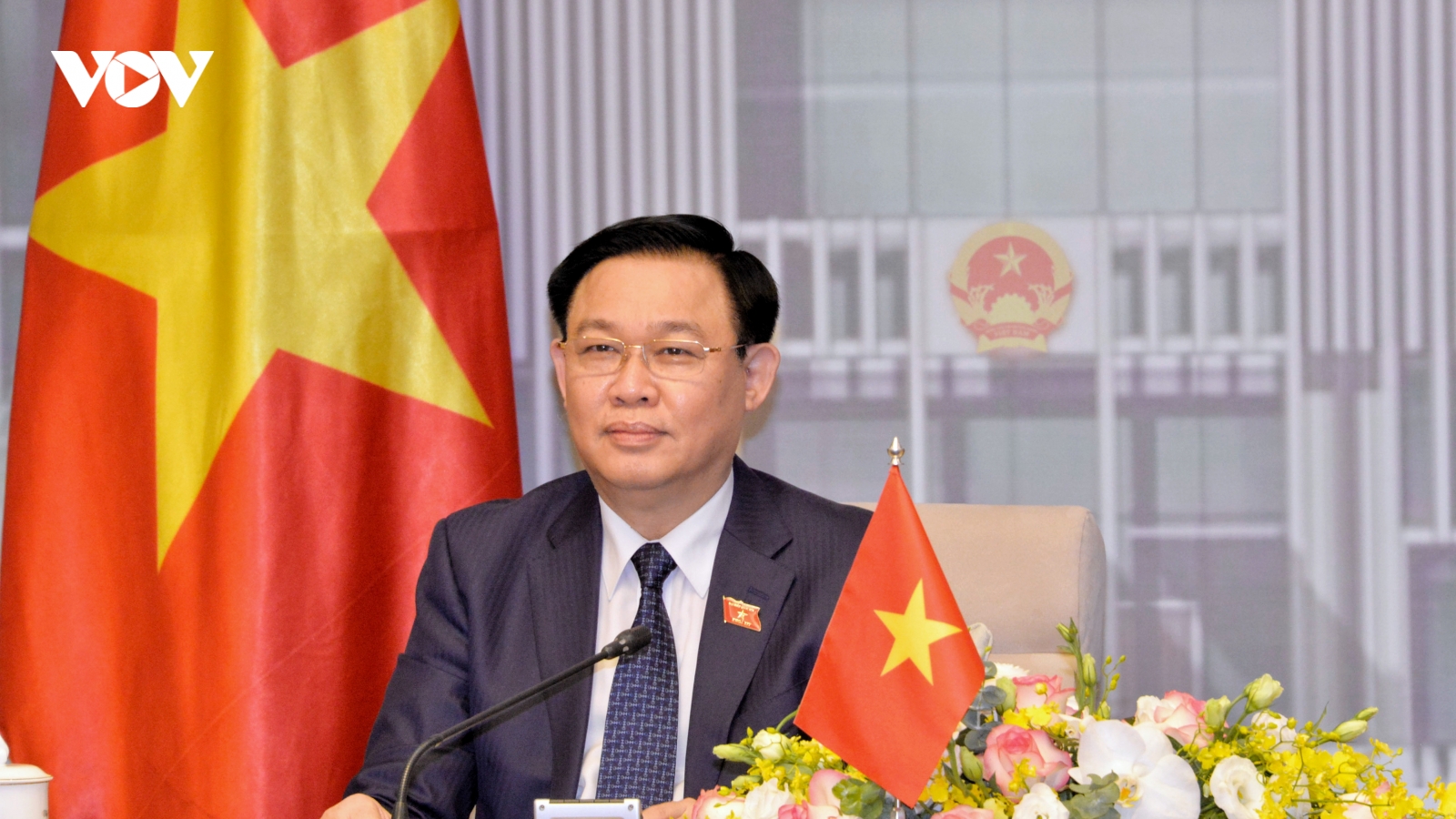Chủ tịch Quốc hội Vương Đình Huệ gửi thư chúc mừng Chủ tịch Hạ viện Nhật Bản