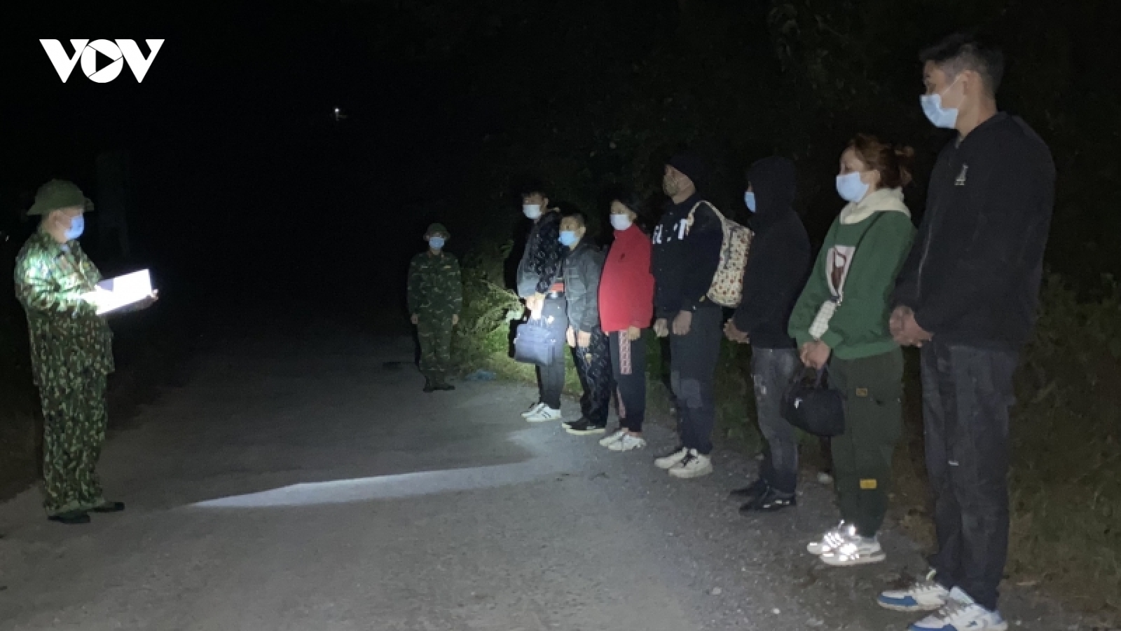 Biên phòng Hà Giang liên tiếp phát hiện, bắt giữ hàng chục người nhập cảnh trái phép