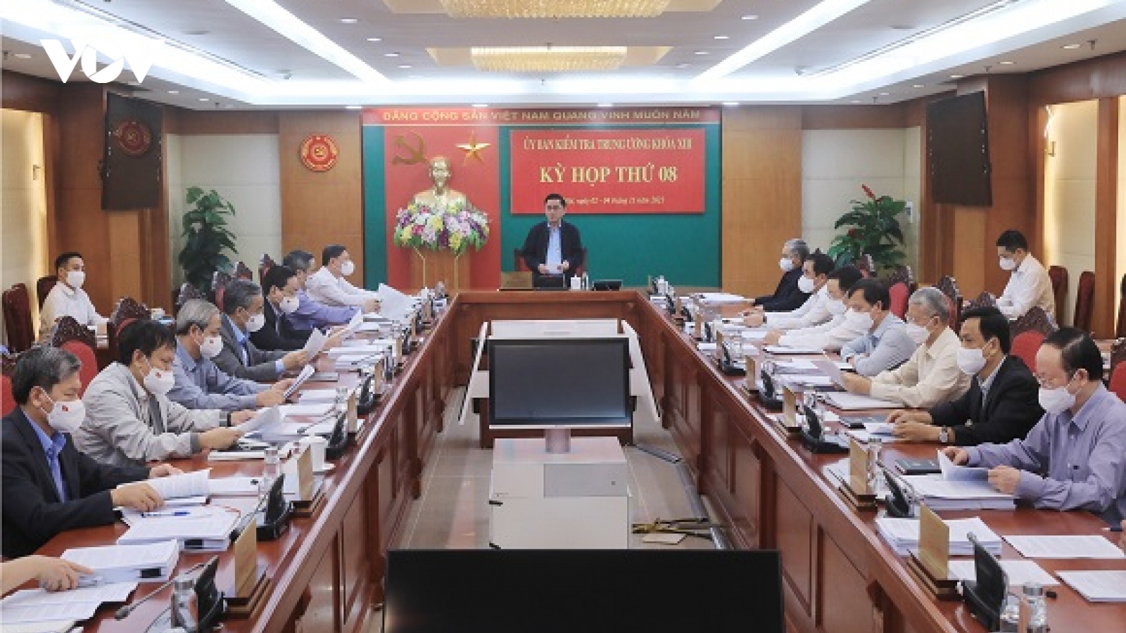  Ủy ban Kiểm tra Trung ương kỷ luật và đề nghị kỷ luật nhiều cán bộ
