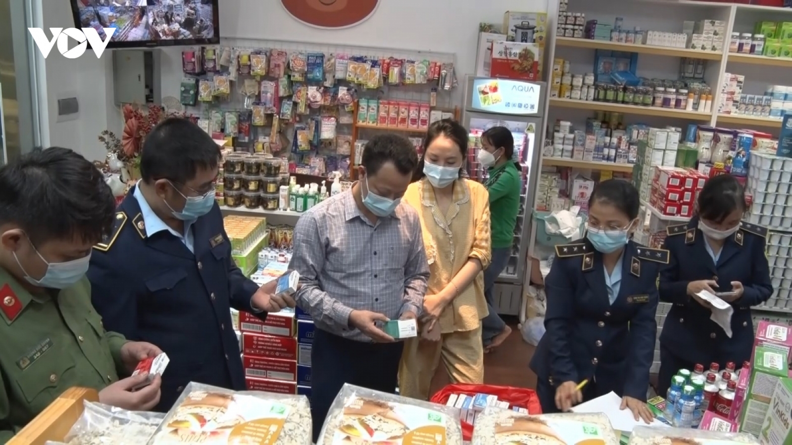 Hà Nội xử lý hơn 1.300 vụ buôn lậu, hàng giả trong tháng 10