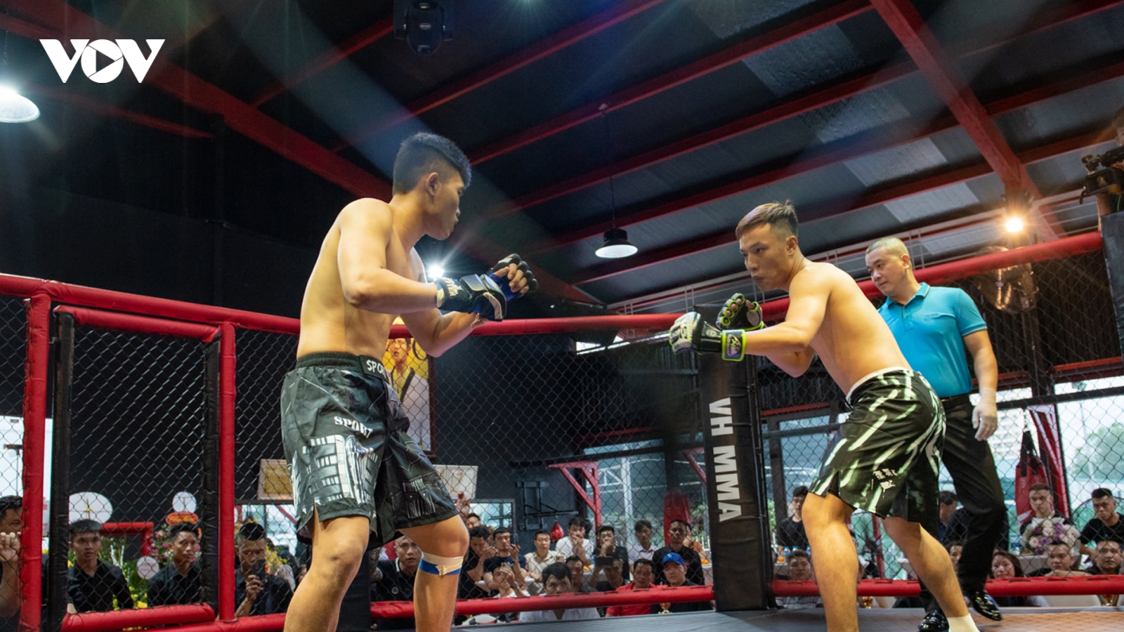 Liên đoàn MMA tổ chức sự kiện thi đấu chính thức đầu tiên vào tháng 12