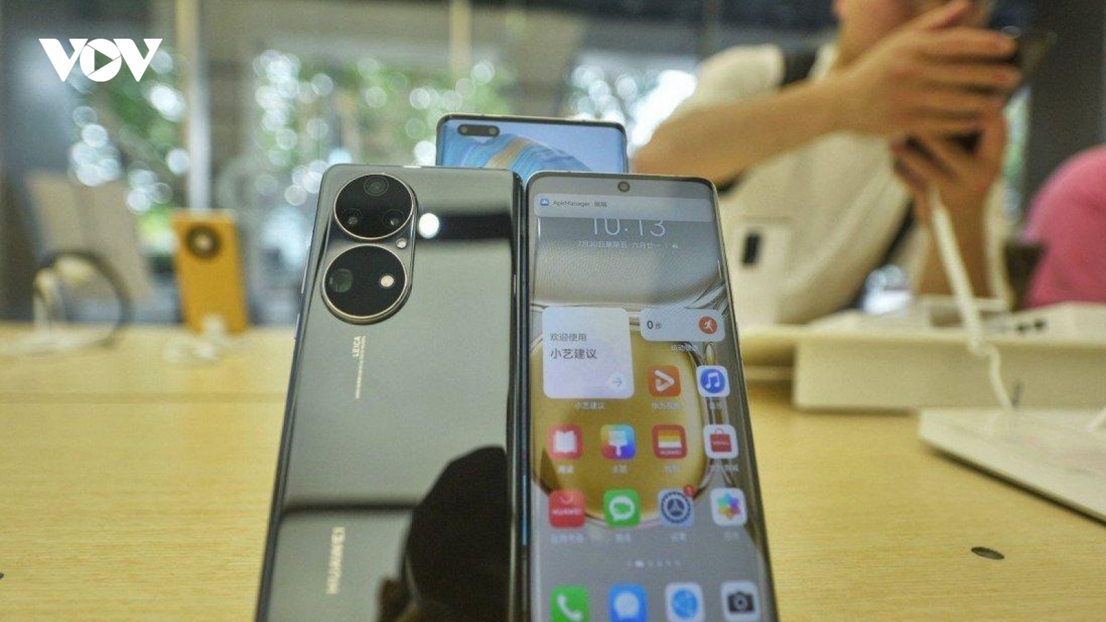 Huawei bắt đầu bán smartphone đã qua sử dụng