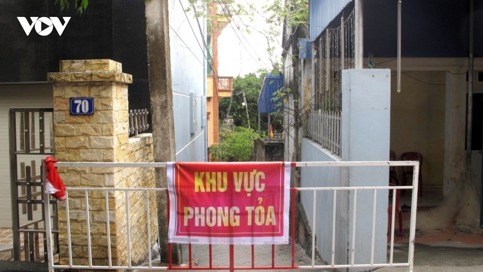 Tăng cường giám sát, kiểm tra đột xuất người cách ly, theo dõi y tế tại nhà