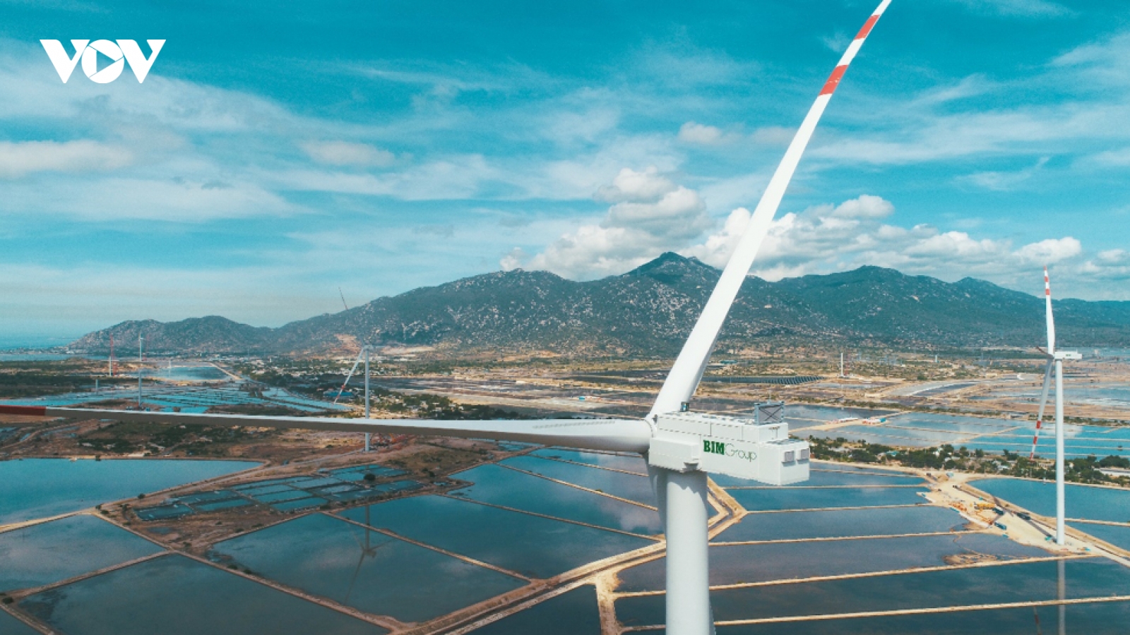 Hai nhà máy điện mặt trời của BIM Energy trong Top 10 Dự án Năng lượng tái tạo tiêu biểu
