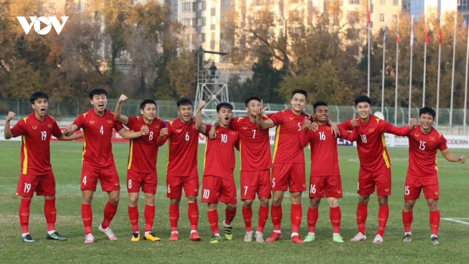 "Siêu dự bị" Thanh Minh ghi bàn, U23 Việt Nam giành vé dự VCK U23 châu Á 2022