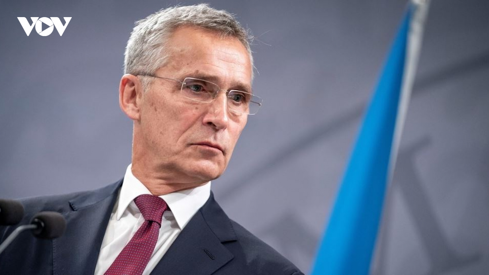 NATO cảnh báo Nga sẽ phải “trả giá” nếu sử dụng vũ lực với Ukraine