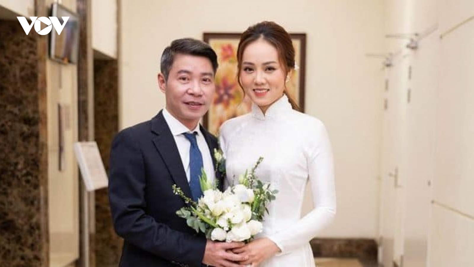 Vợ NSND Công Lý bức xúc trước tin đồn chồng đã qua đời