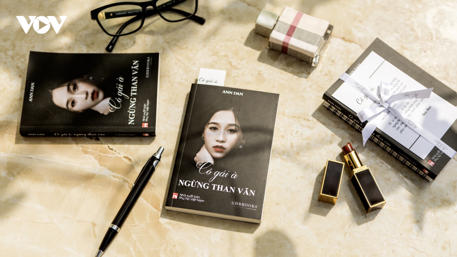 “Cô gái à, ngừng than vãn” – cuốn sách dành cho phụ nữ tuổi 20-35 muốn thay đổi bản thân