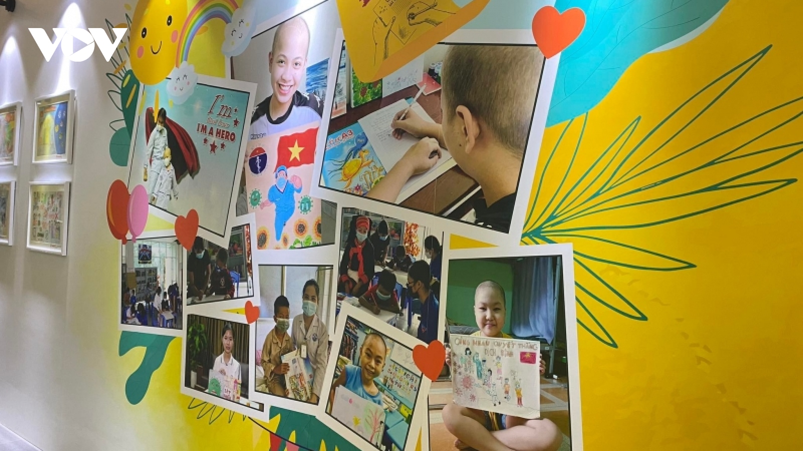 Triển lãm tranh của bệnh nhân ung thư “Vì một Việt Nam tất thắng”