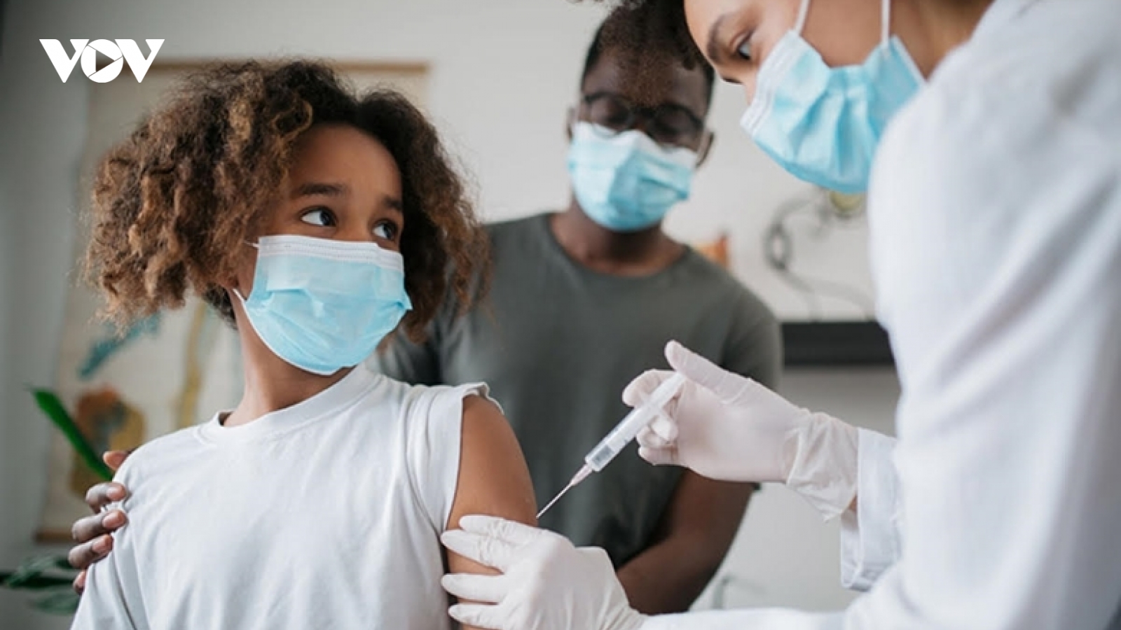 Israel phê duyệt tiêm vaccine Covid-19 cho trẻ 5 - 11 tuổi