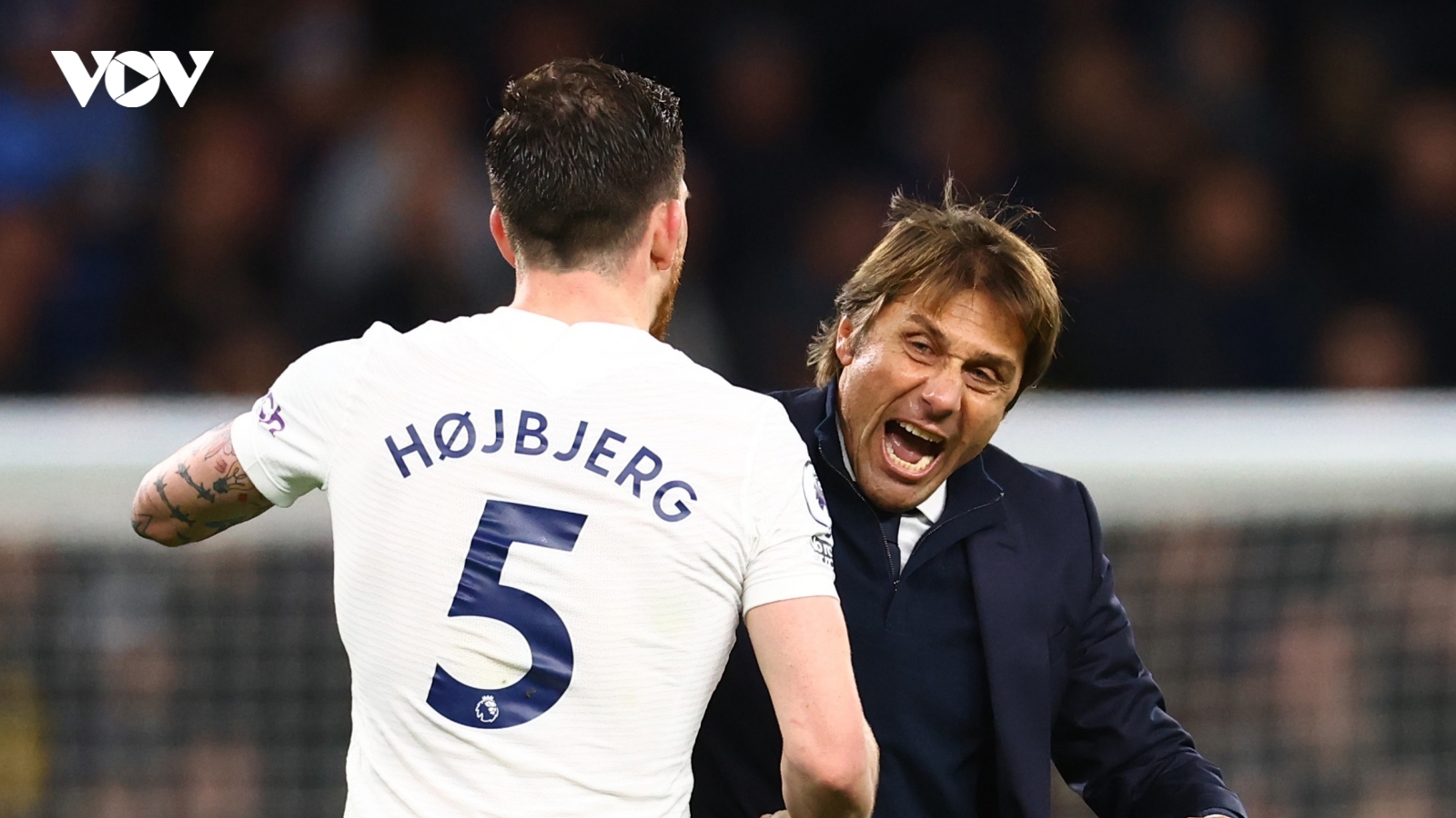 BXH Ngoại hạng Anh sau vòng 12: Tottenham đẩy MU xuống thứ 8