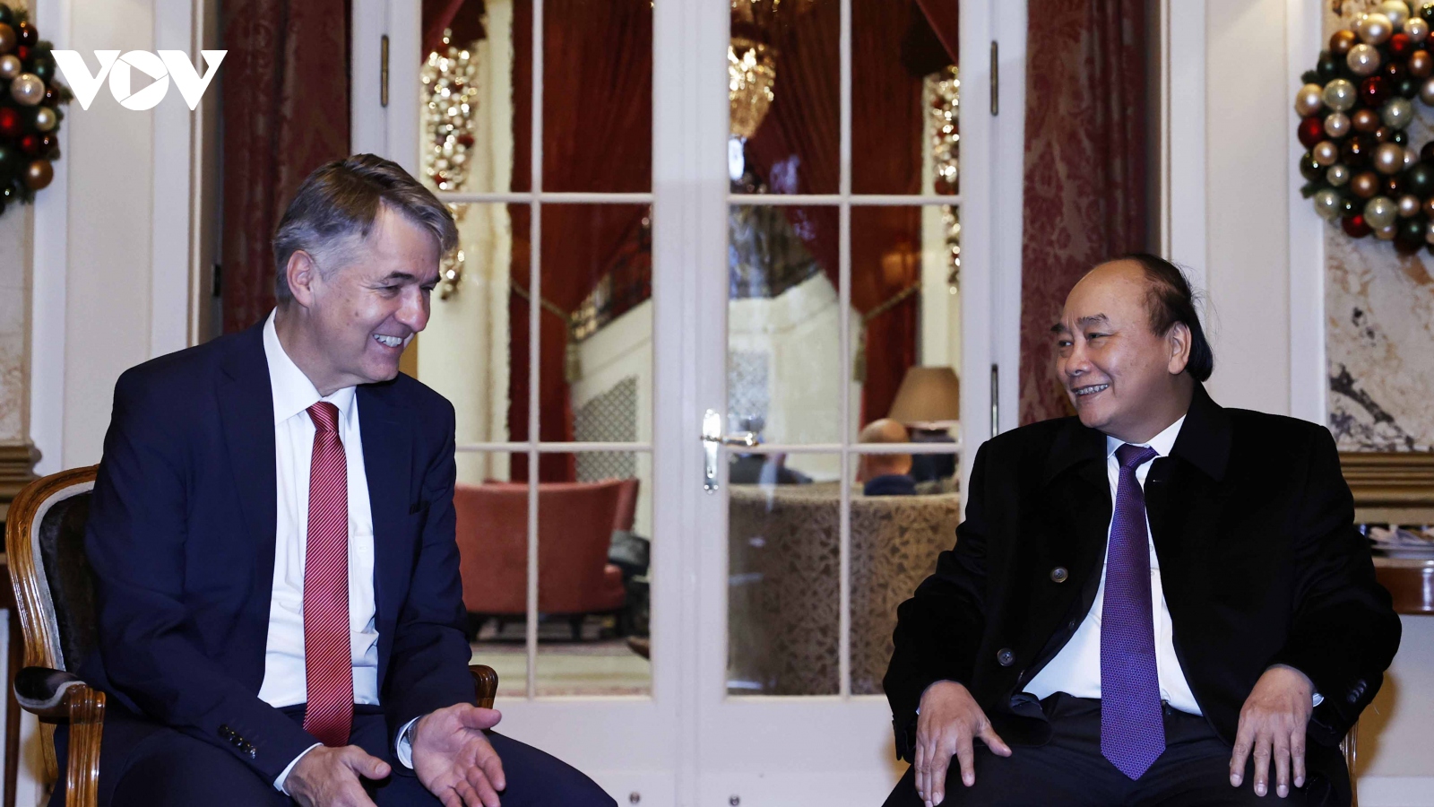 Chủ tịch nước đề nghị thúc đẩy hợp tác giữa các địa phương của Việt Nam và Thụy Sỹ