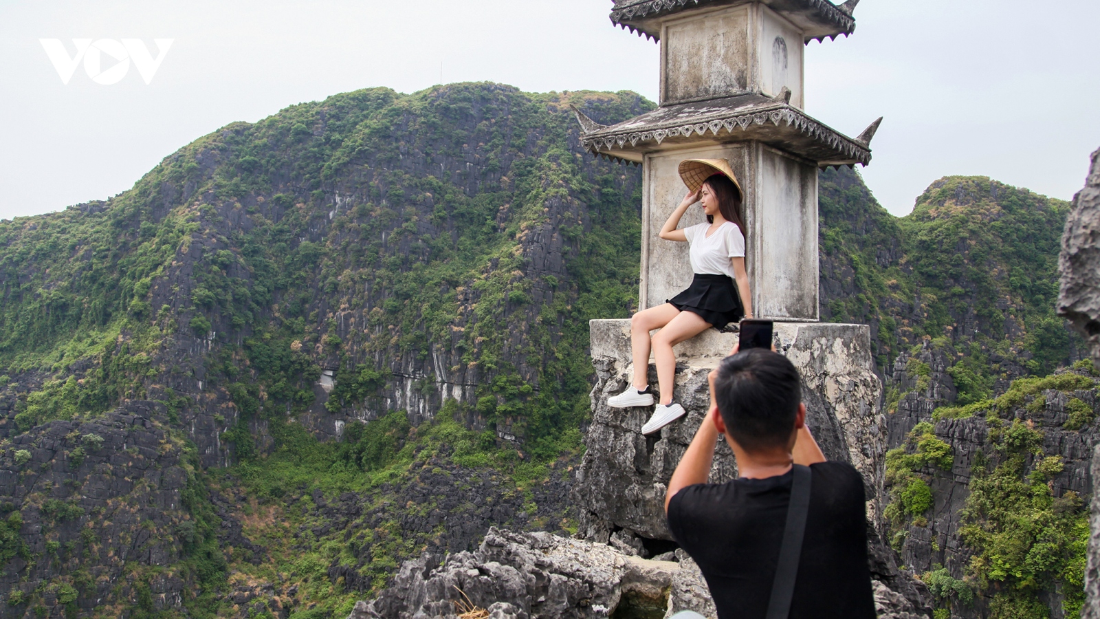 Du lịch Ninh Bình lo lắng vì khó giữ chân du khách