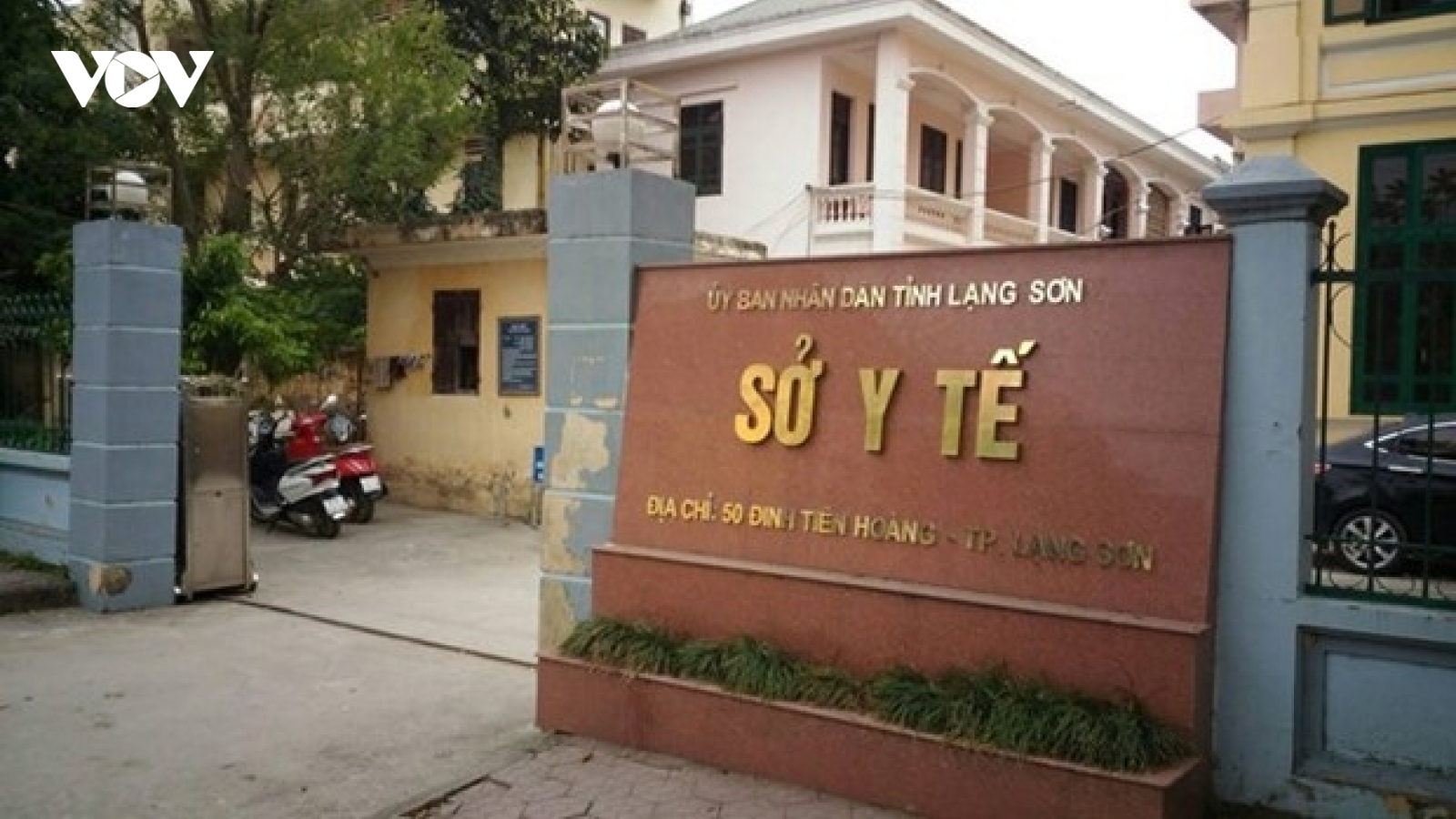 Bắt tạm giam một Trưởng phòng của Sở Y tế tỉnh Lạng Sơn