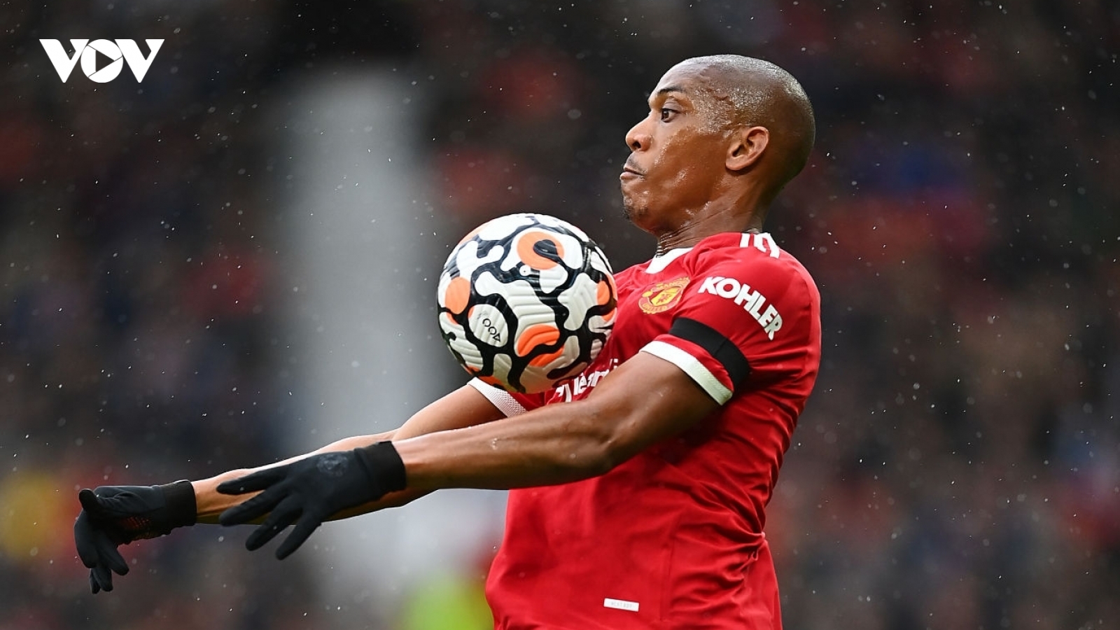 Juventus bất ngờ nhắm cầu thủ chuyên gây thất vọng của MU