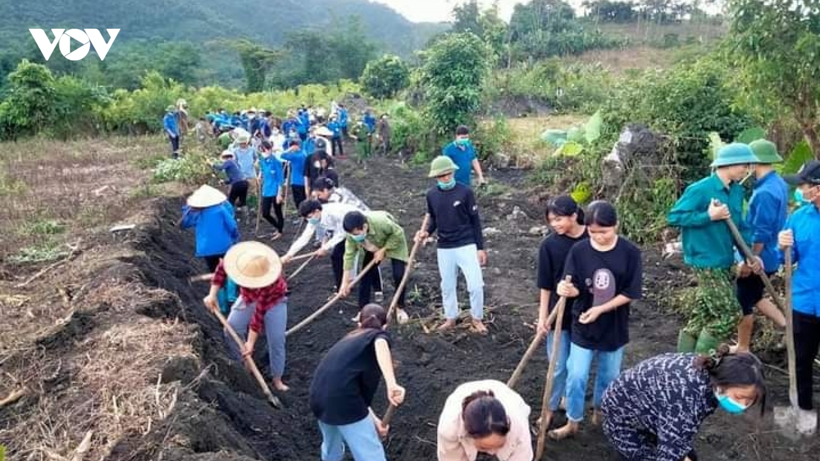 Chuyện ở thôn nhà nhà đều hiến đất xây dựng nông thôn mới