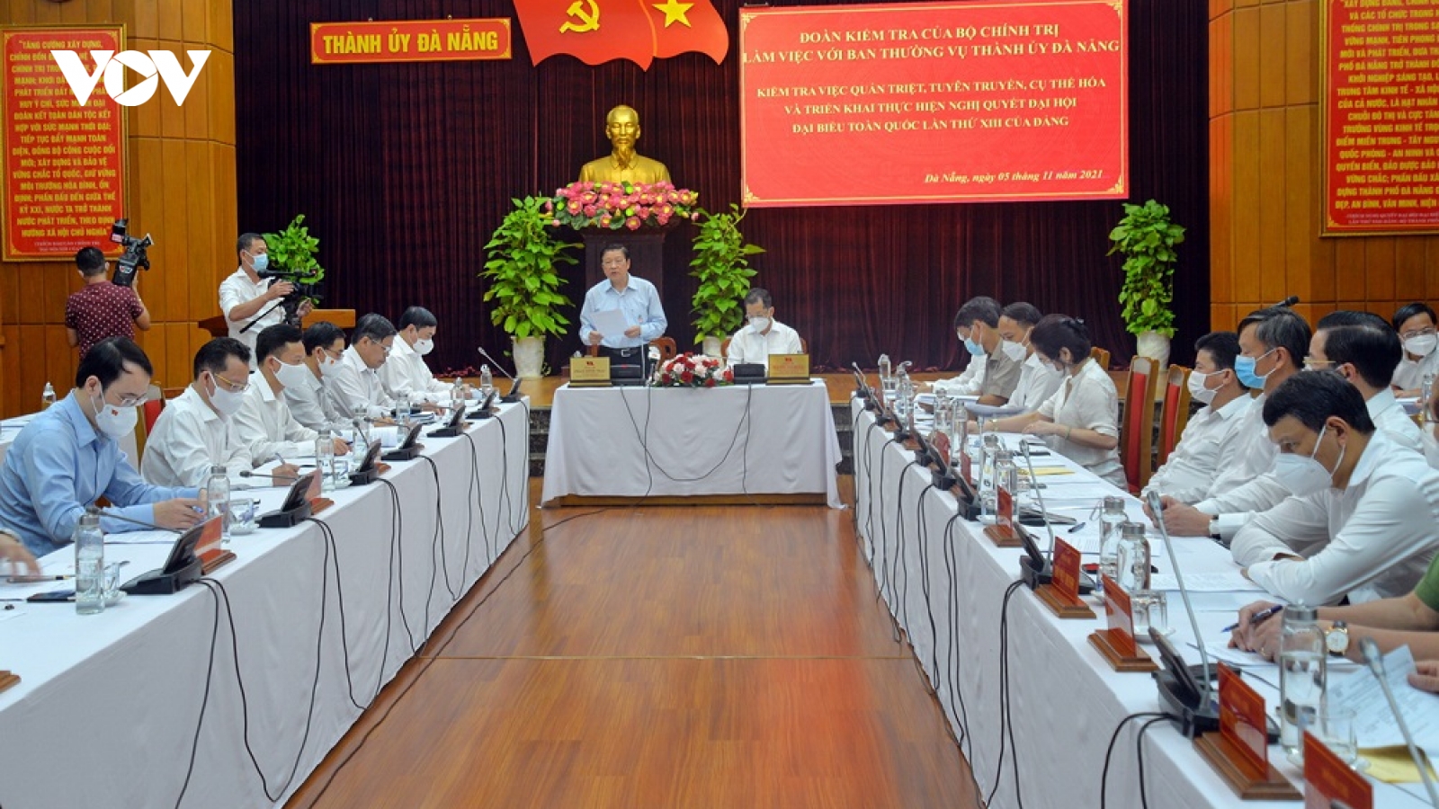 Ông Phan Đình Trạc làm việc với Ban Thường vụ Thành ủy Đà Nẵng