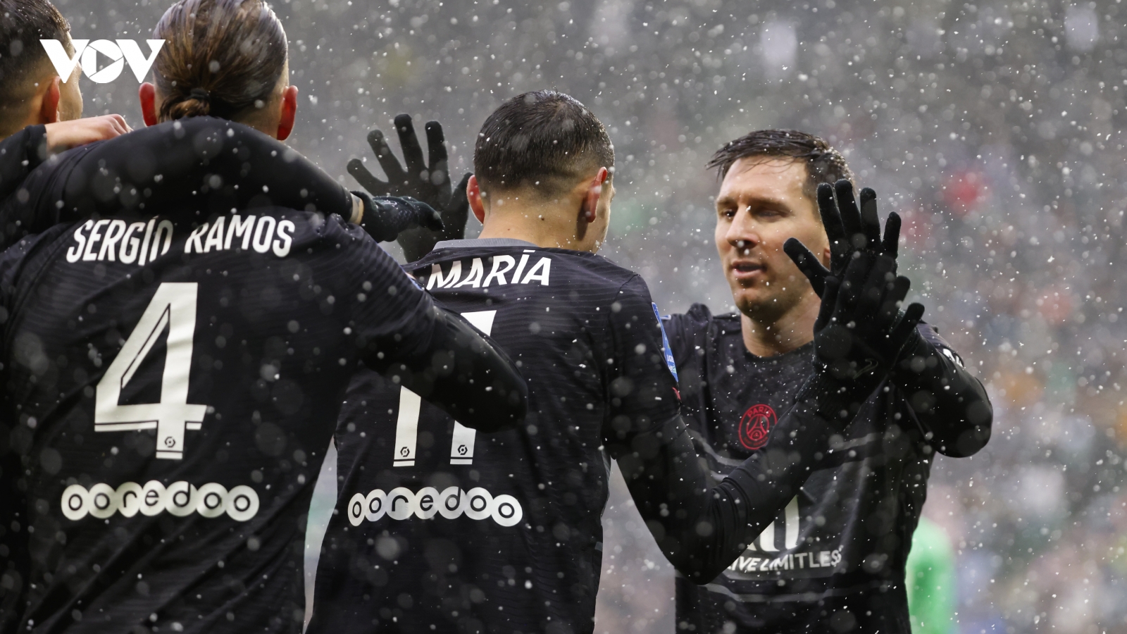 Messi lập hat-trick kiến tạo, PSG thắng ngược St.Etienne trong thế hơn người
