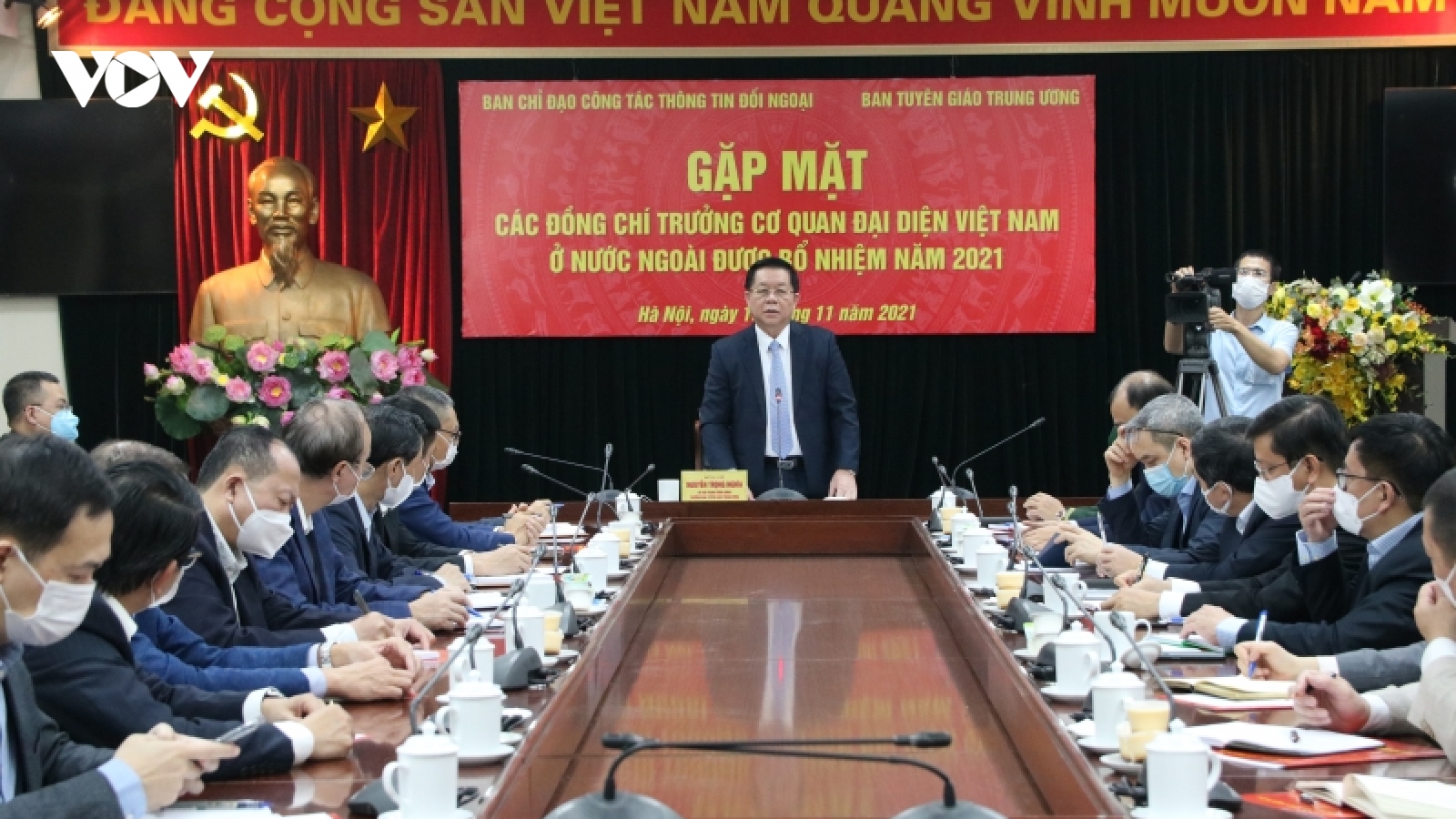 Trưởng Ban Tuyên giáo T.Ư làm việc với các Đoàn trưởng cơ quan đại diện VN ở nước ngoài