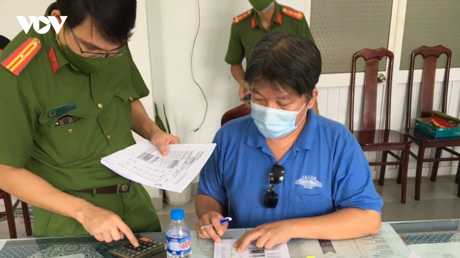Giám đốc một chi nhánh bảo hiểm tham ô hơn 1,3 tỷ đồng
