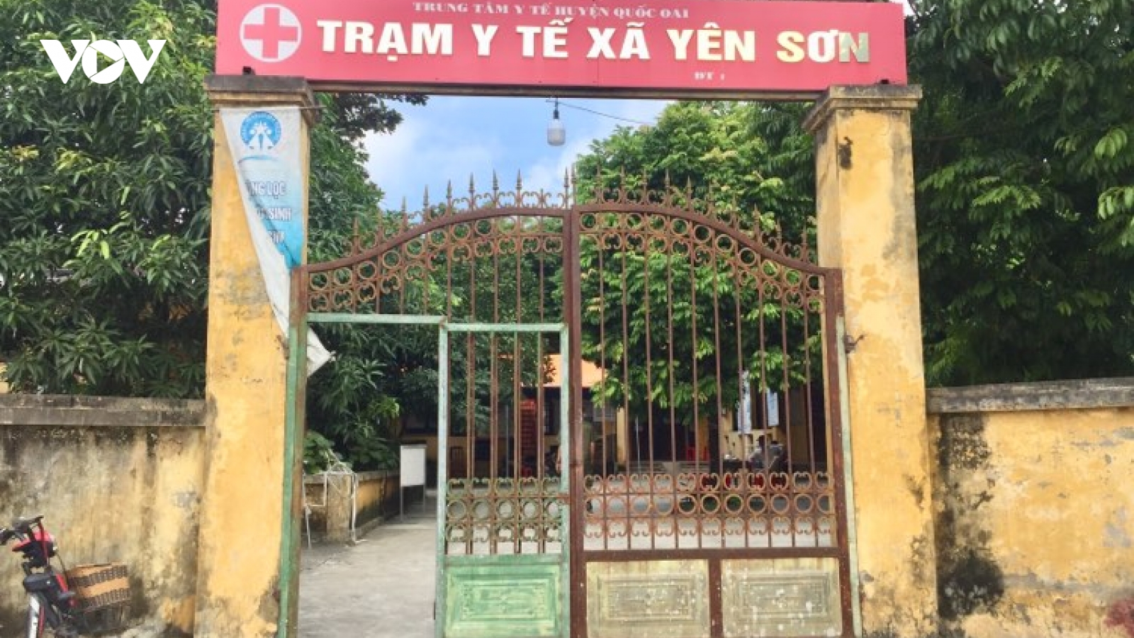 18 trẻ sơ sinh ở Quốc Oai bị tiêm nhầm vaccine COVID-19 cần theo dõi sức khoẻ lâu dài